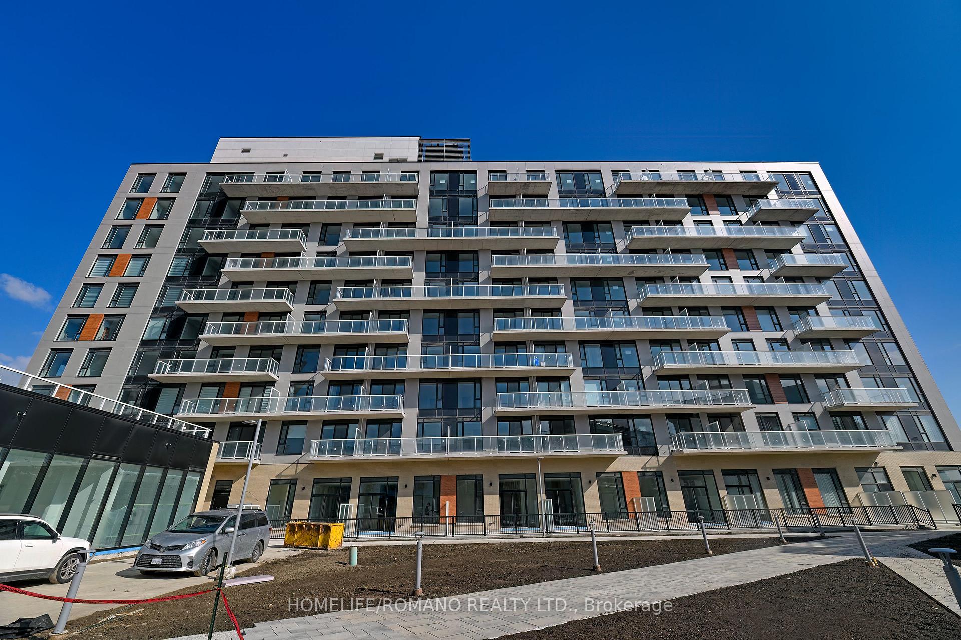 6 David Eyer Road 806, Richmond Hill, ON L4S 1M4