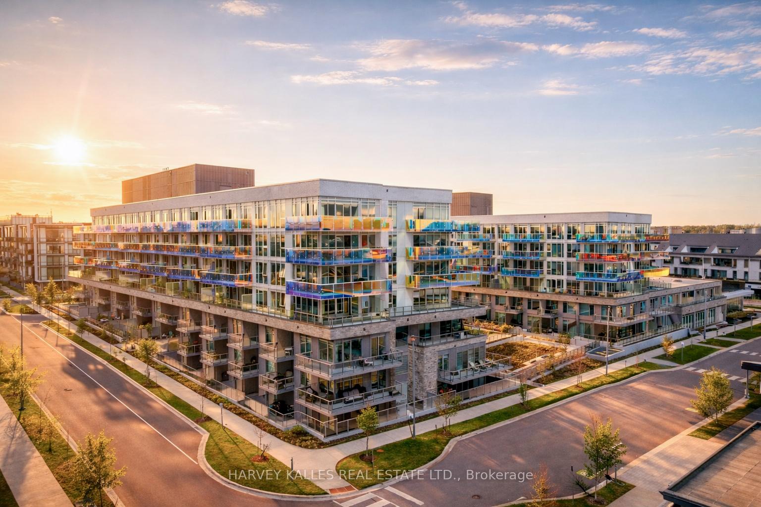 333 Sunseeker Avenue 243, Innisfil, ON L9S 0R6 — Innisfil, Ontario