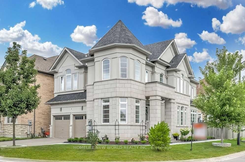 48 Roy Harper Avenue, Aurora, ON L4G 0V4