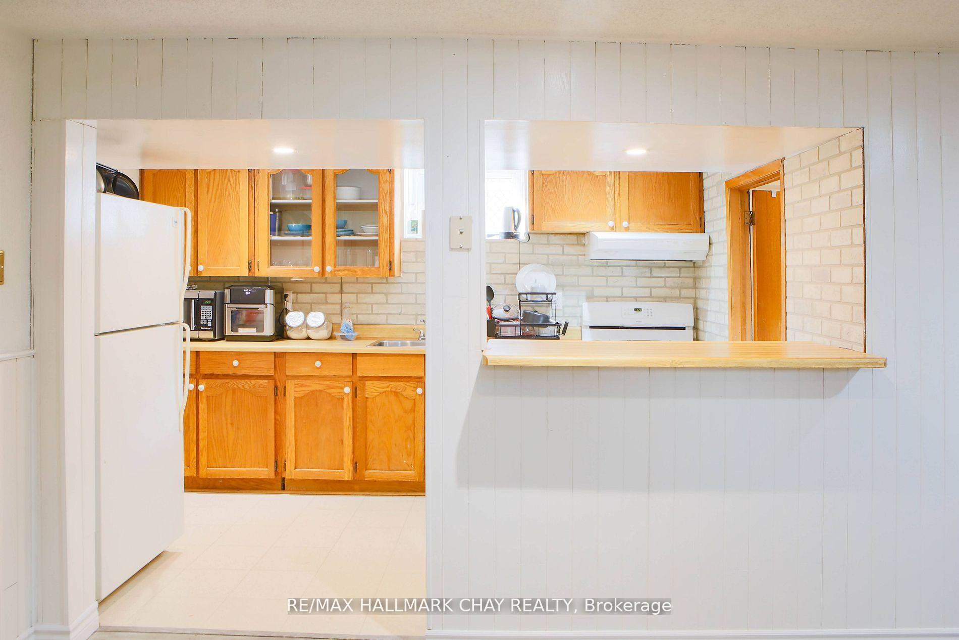 441 Orsi Avenue Lower, Bradford West Gwillimbury, ON L3Z 1C2