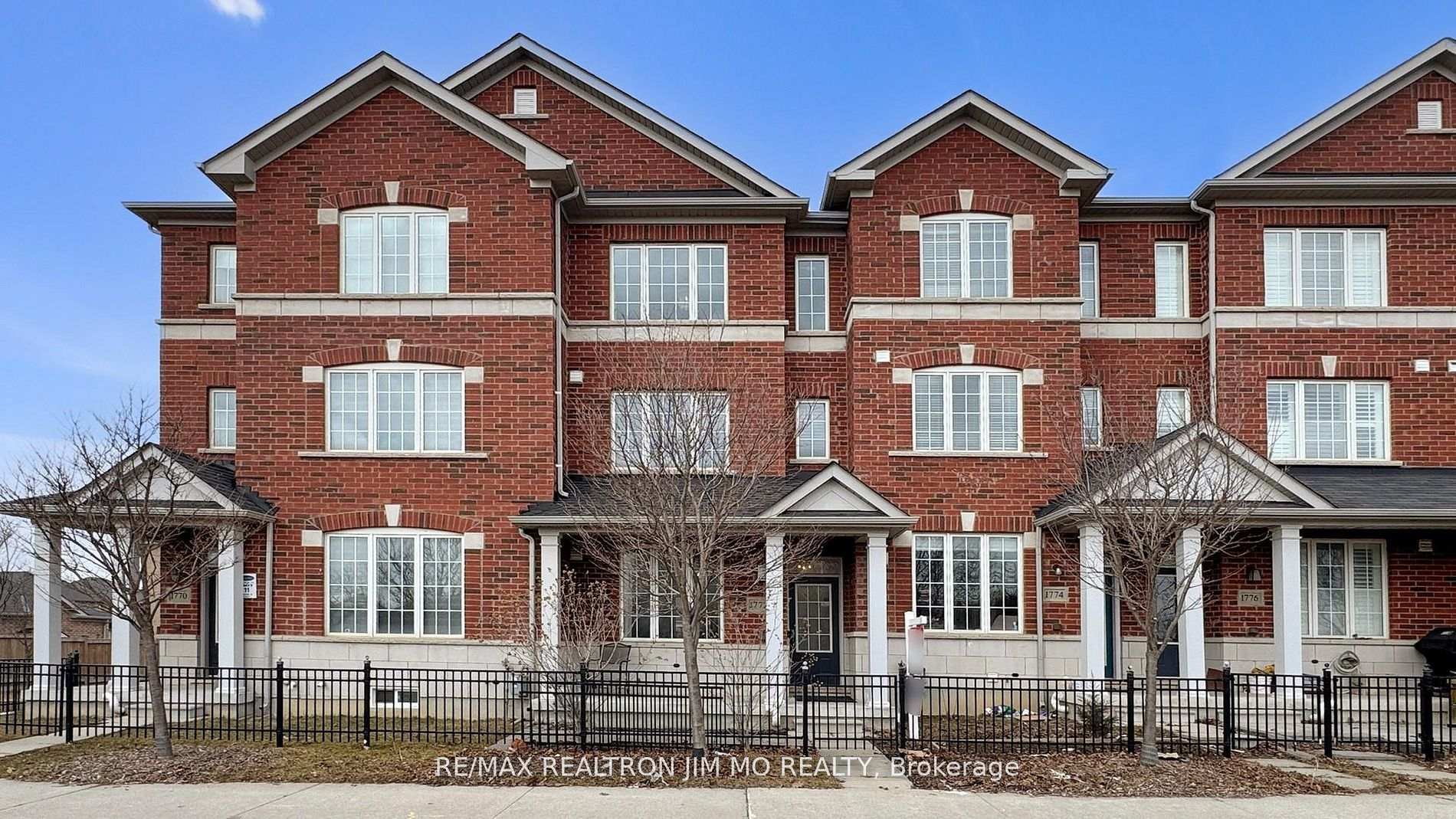 1772 Donald Cousens Parkway, Markham, ON L6B 0V5