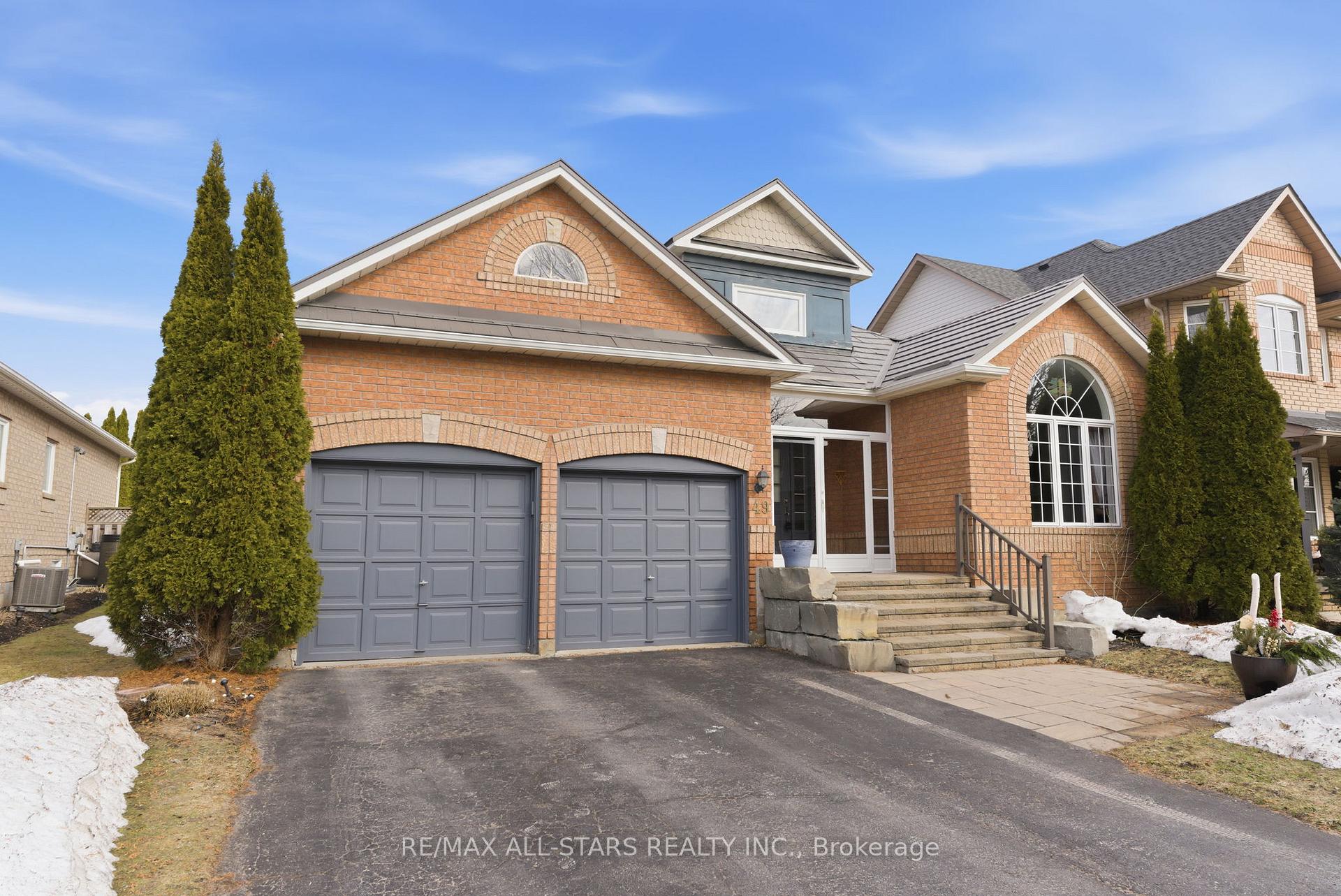 49 Rosena Lane, Uxbridge, ON L9P 1X7