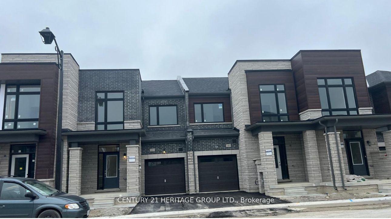 22 Blick Crescent, Aurora, ON L4G 7Y9