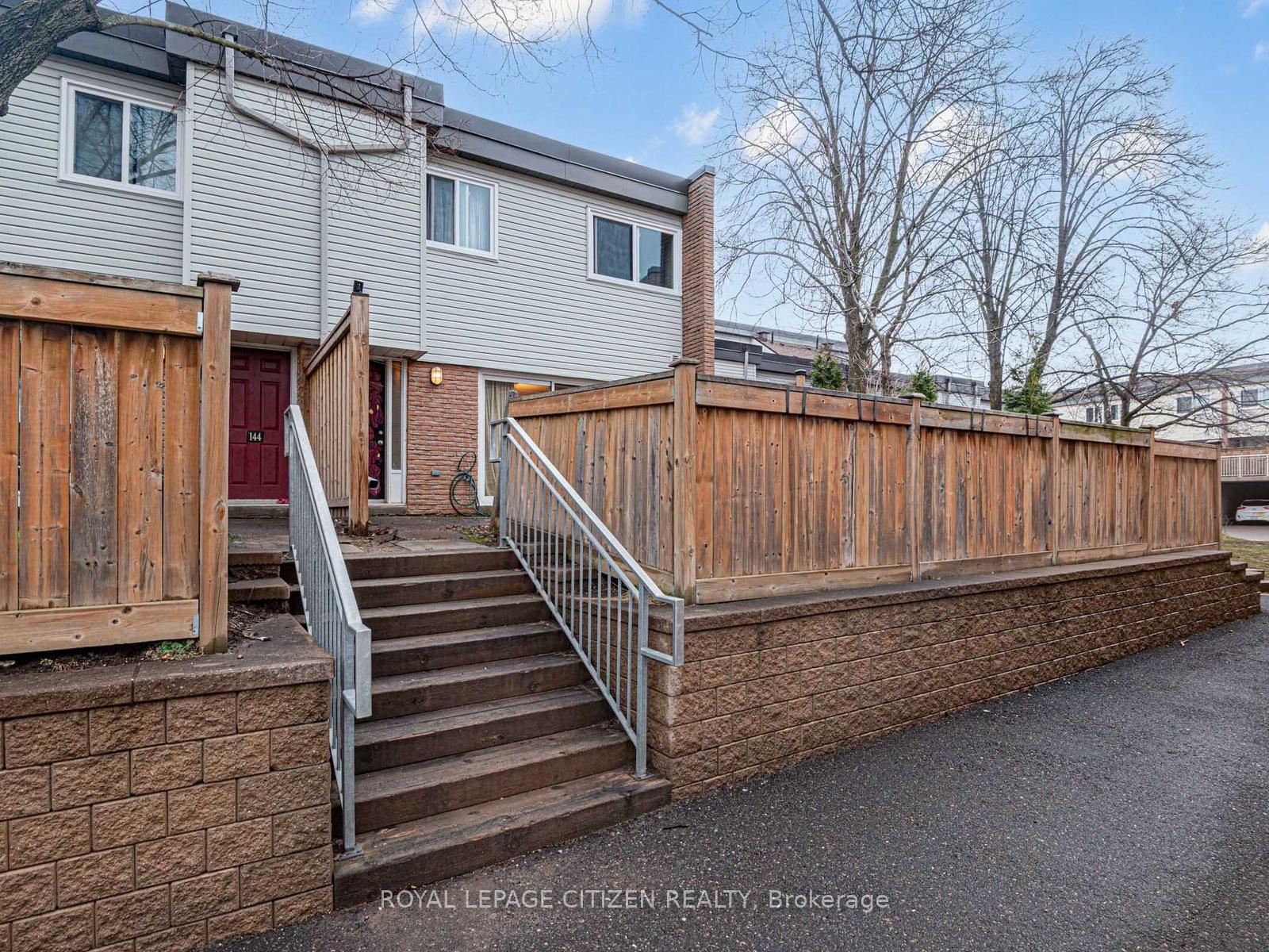 148 Milestone Crescent, Aurora, ON L4G 3M2