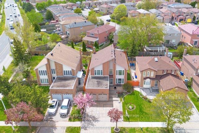 4 Townley Avenue, Markham, ON L3S 1C9