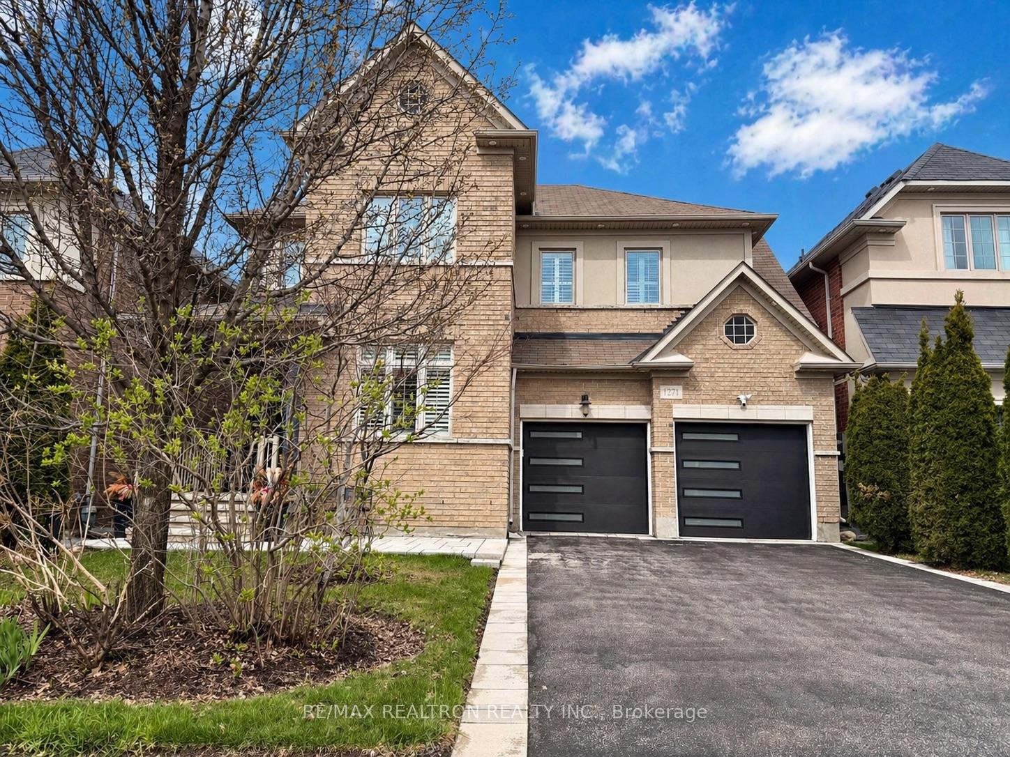 1271 Art Westlake Avenue, Newmarket, ON L3X 0C7