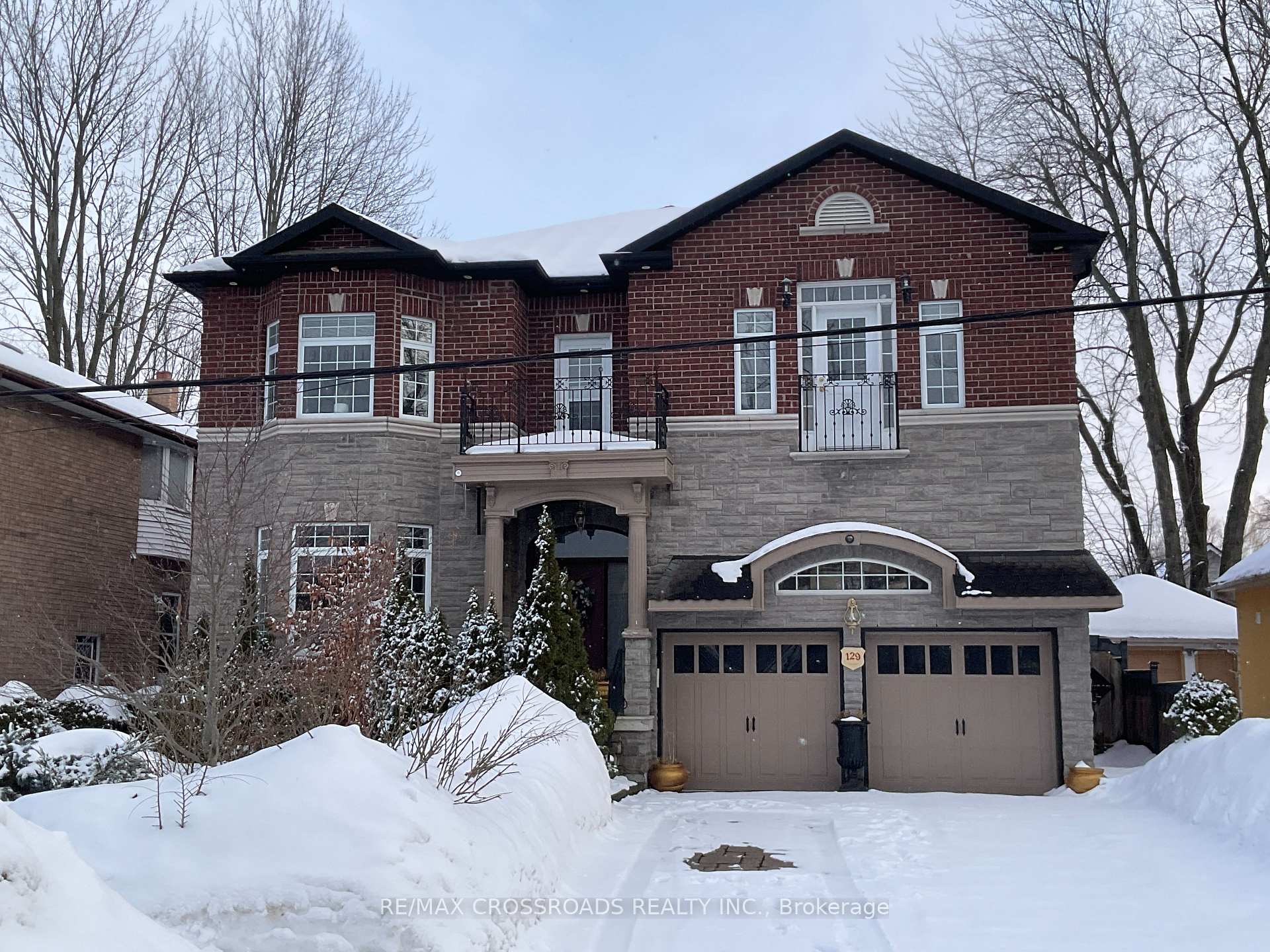 129 Lakeland Crescent, Richmond Hill, ON L4E 3A1