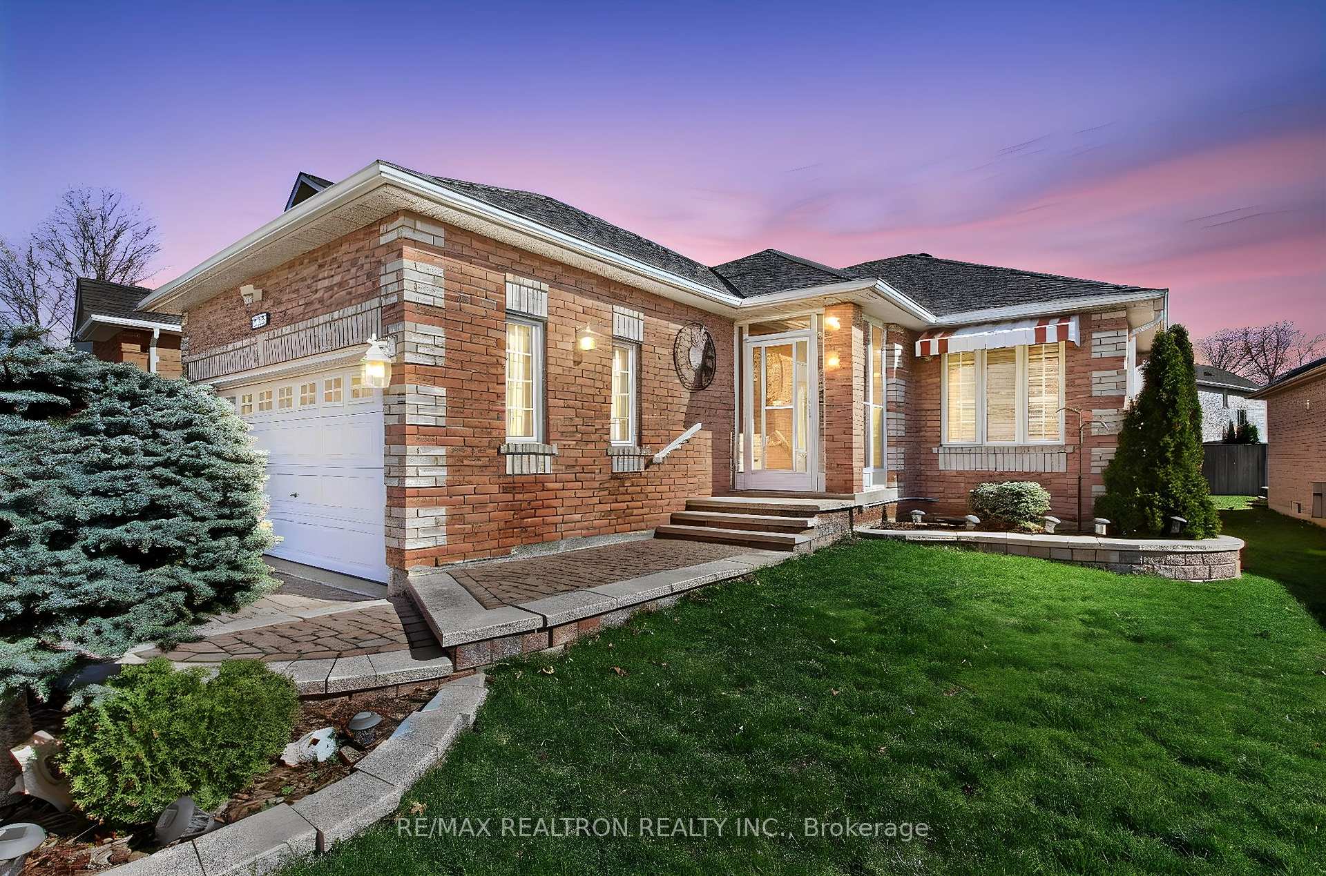 2003 Webster Boulevard N, Innisfil, ON L9S 2A3