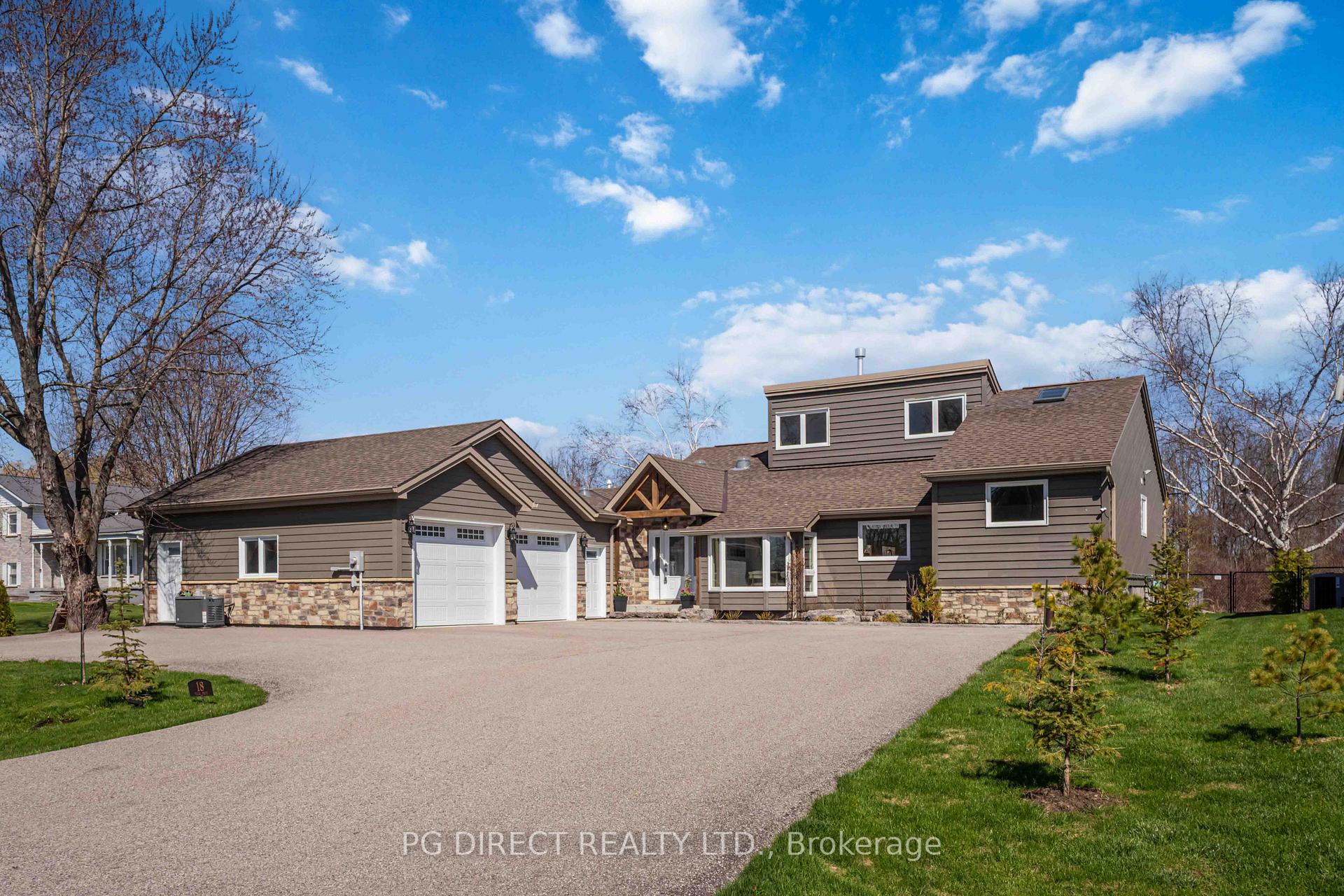 18 Villa Drive, Georgina, ON L0E 1N0