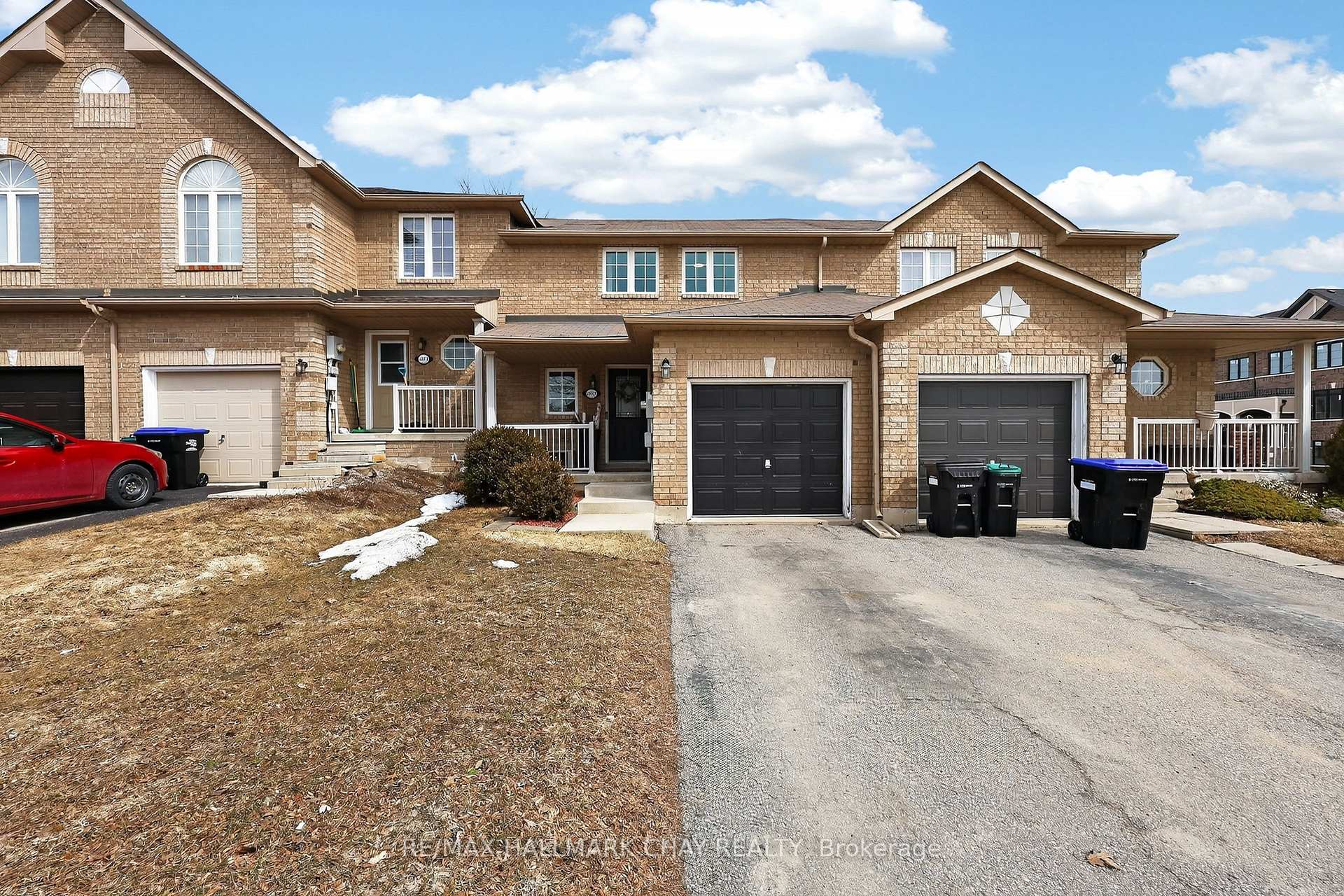 2057 Osbond Road, Innisfil, ON L9S 0B6