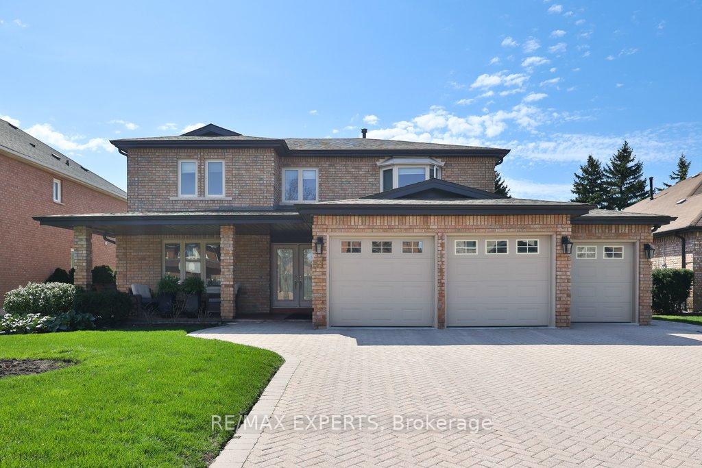 51 Bloomingdale Lane, Vaughan, ON L4L 6X8