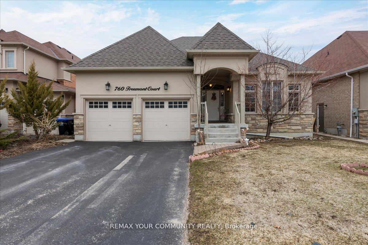 760 Freemont Court, Innisfil, ON L9S 0K4