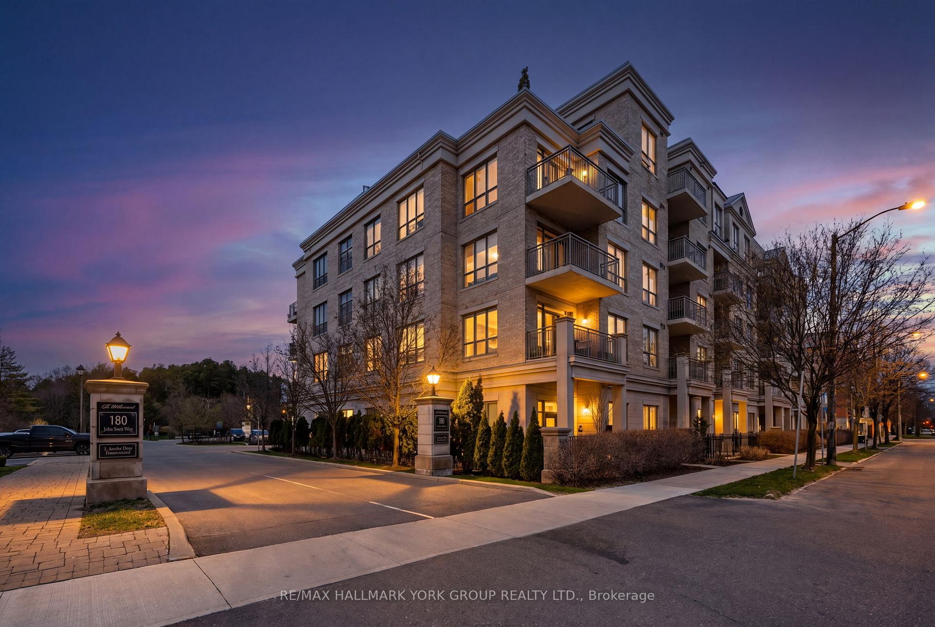 180 John Way W 109, Aurora, ON L4G 0R3