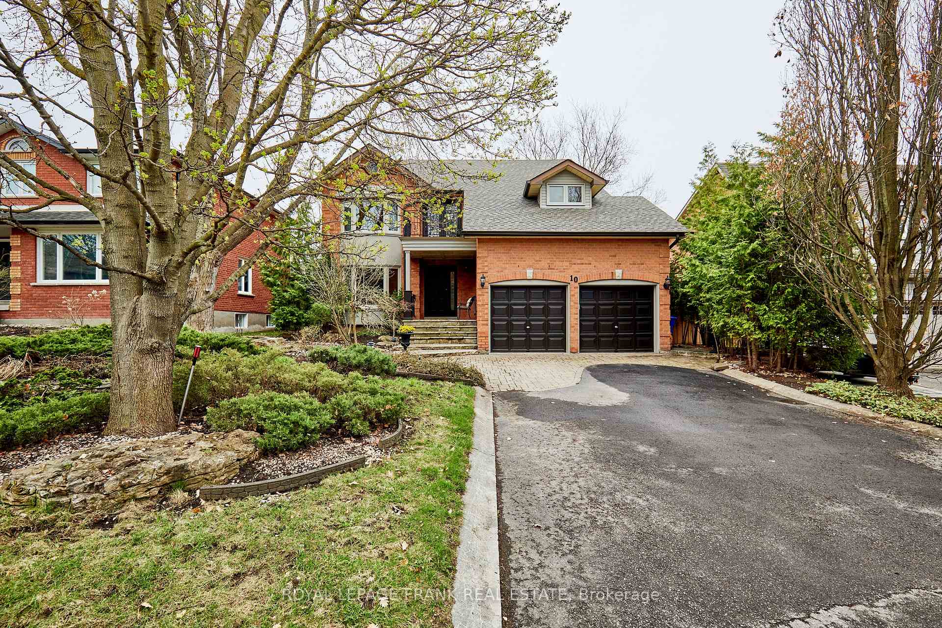 10 Dorman Drive, Whitchurch-Stouffville, ON L4A 6A2