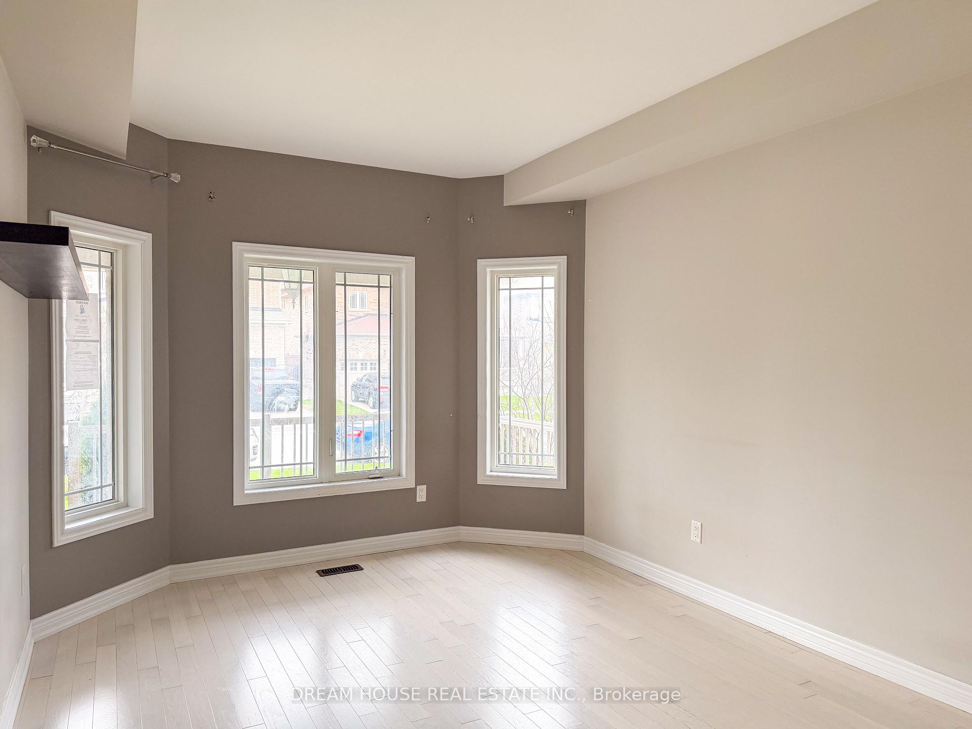 1383 Dallman Street, Innisfil — photo 5 of 5