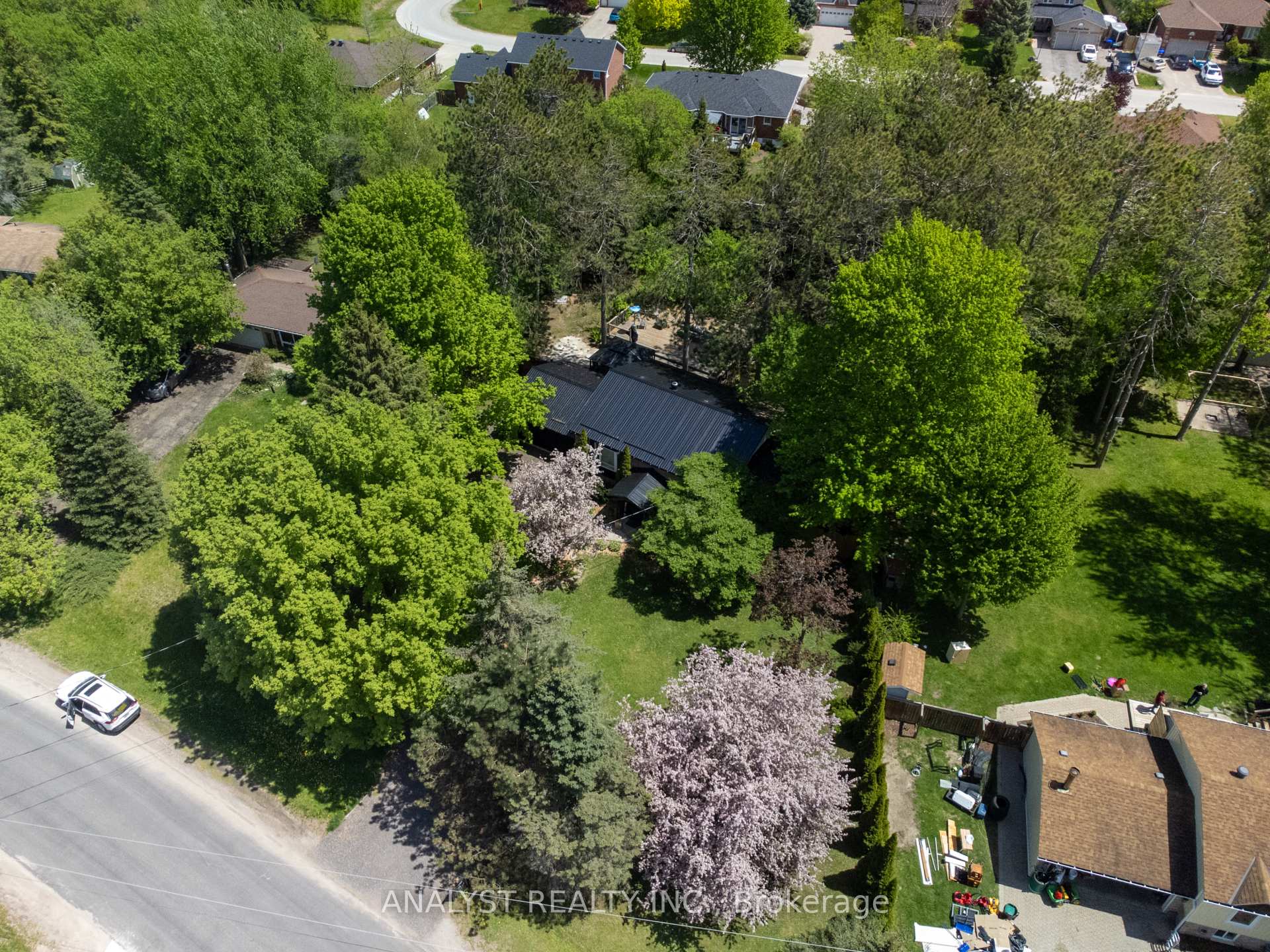 19 Pine Park Boulevard, Adjala-Tosorontio — photo 5 of 5