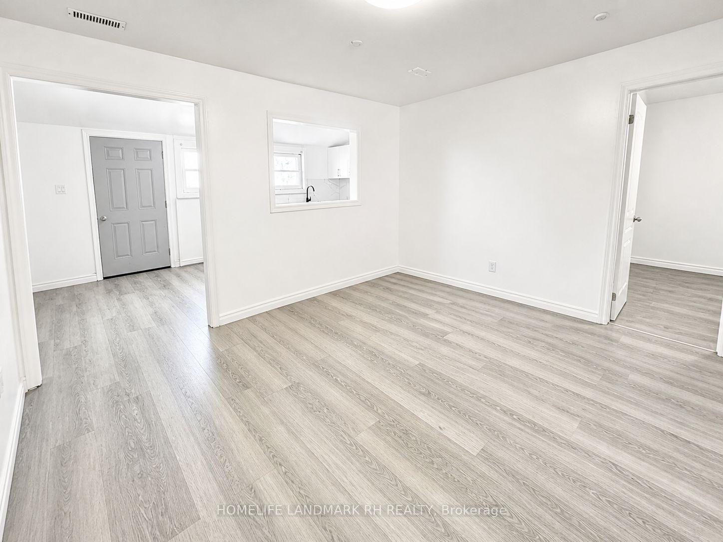 25066 Commodore Road 102, Brock — photo 4 of 5