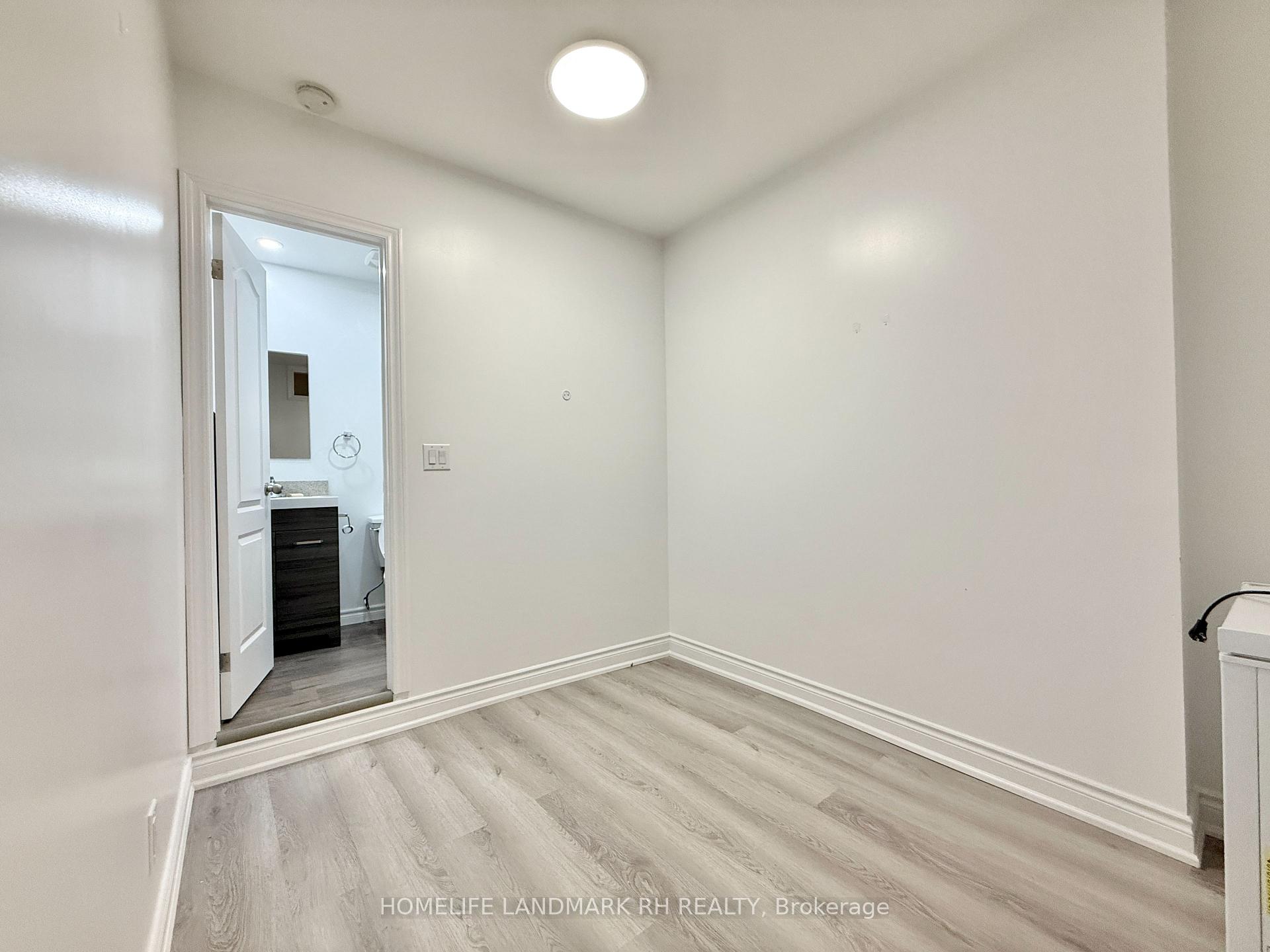 25066 Commodore Road 105, Brock — photo 4 of 5