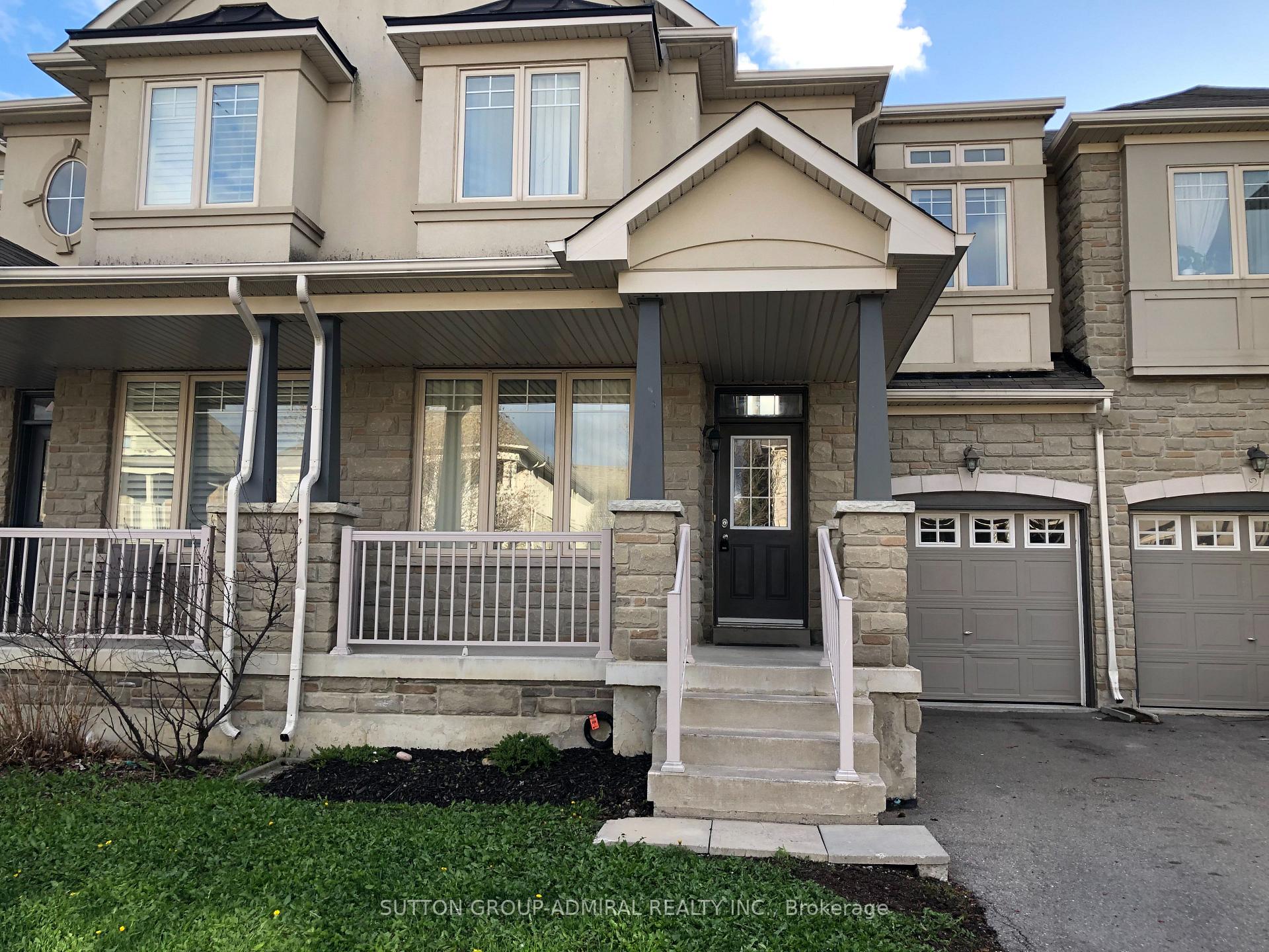 4 Stookes Crescent, Richmond Hill, ON L4E 0J3