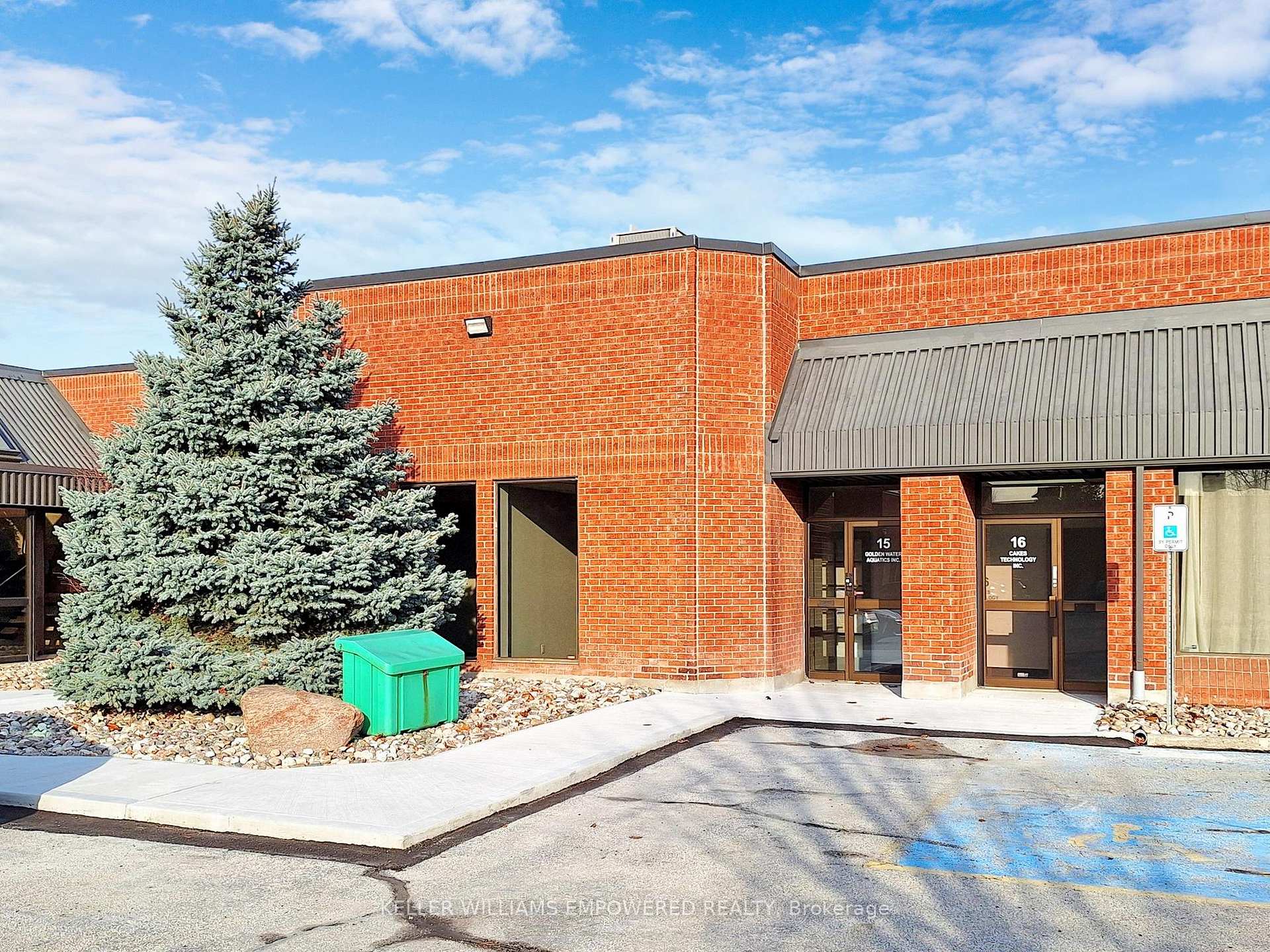 80 West Beaver Creek Road 15, Richmond Hill, ON L4B 1H3