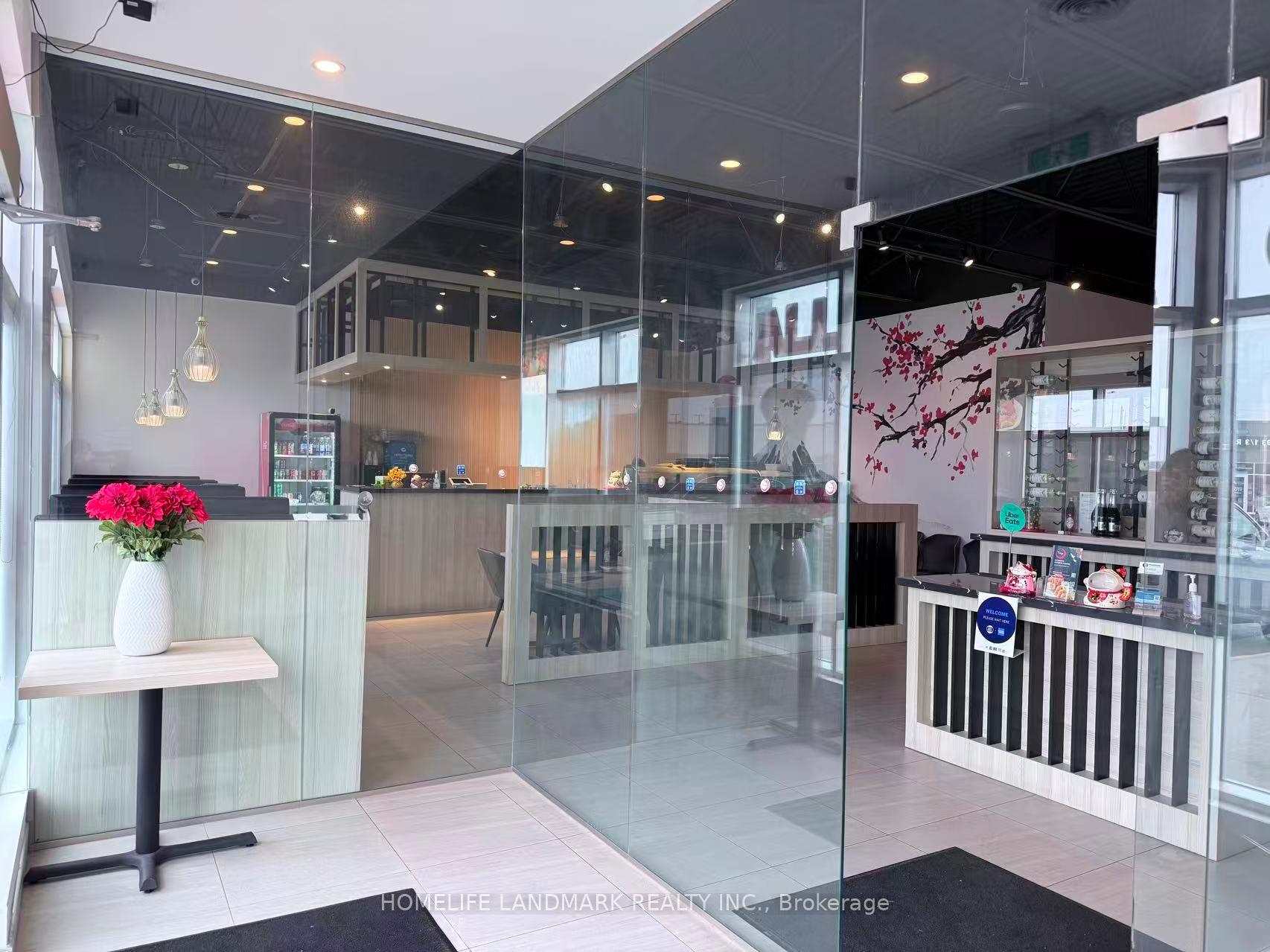 45 Harry Walker Parkway S 5, Newmarket, ON L3Y 8T3