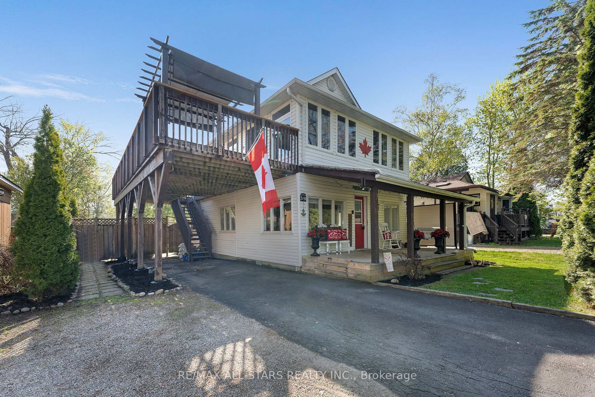 39 Franklin Beach Road, Georgina — photo 2 of 5