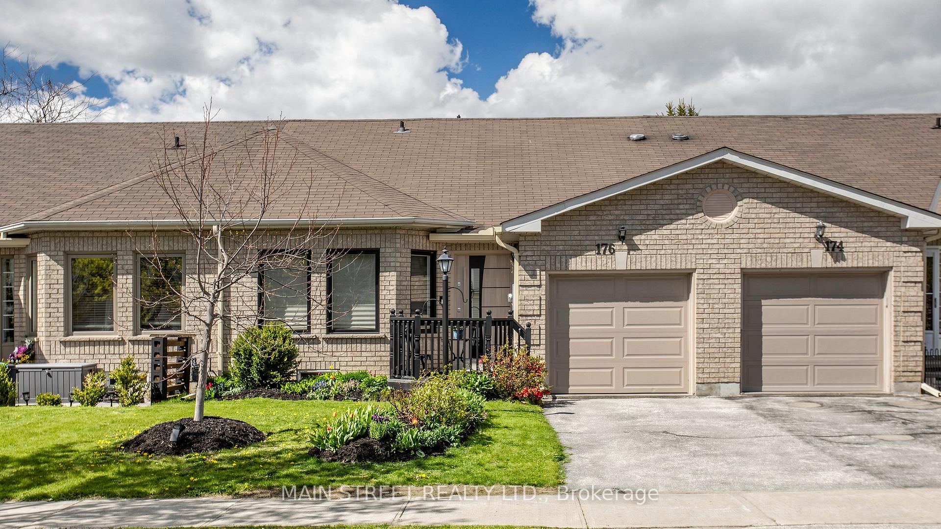 176 Mainprize Crescent, East Gwillimbury, ON L0G 1M0 — East Gwillimbury, Ontario