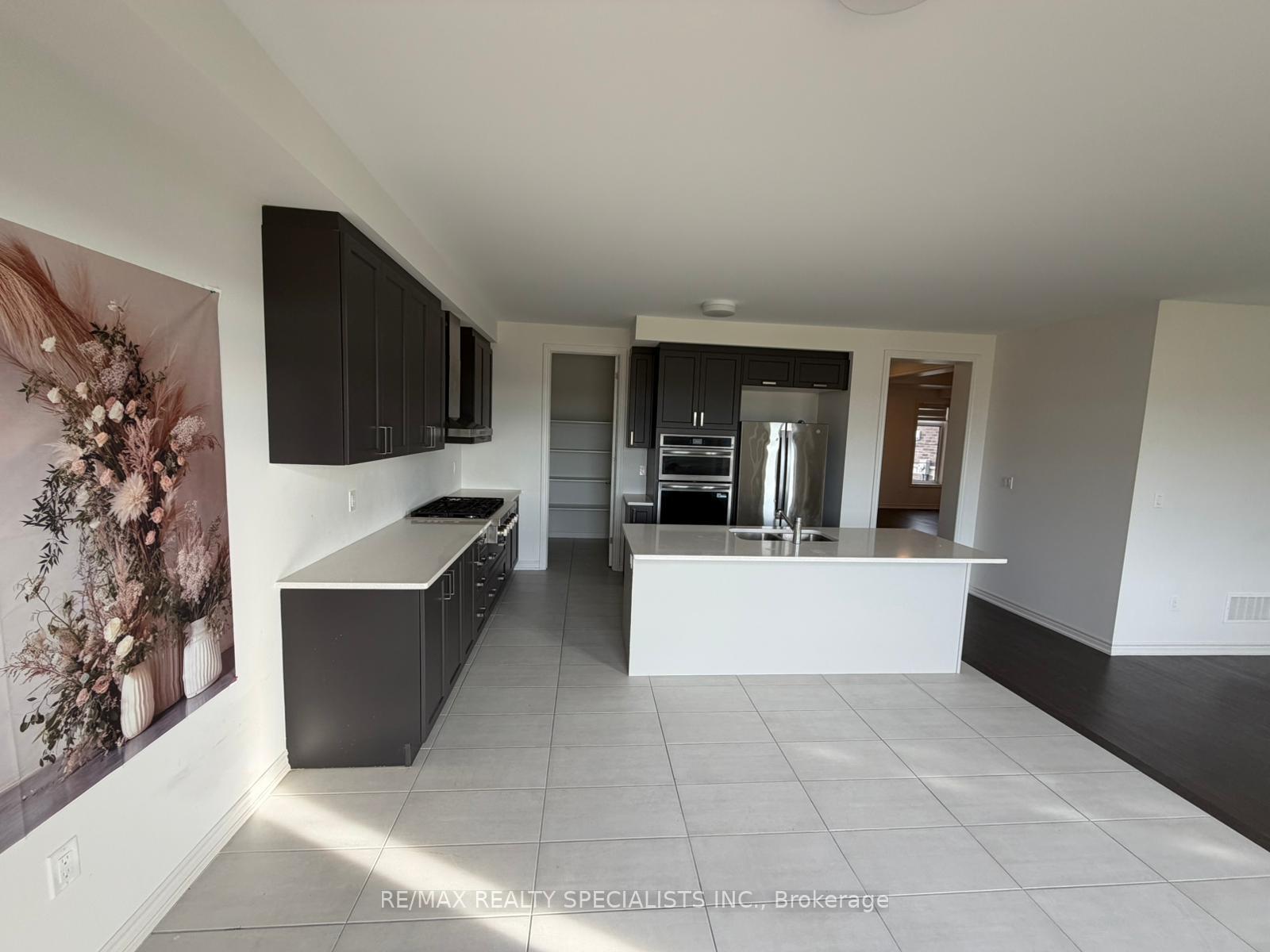 6 Bluebird Boulevard, Adjala-Tosorontio — photo 3 of 5