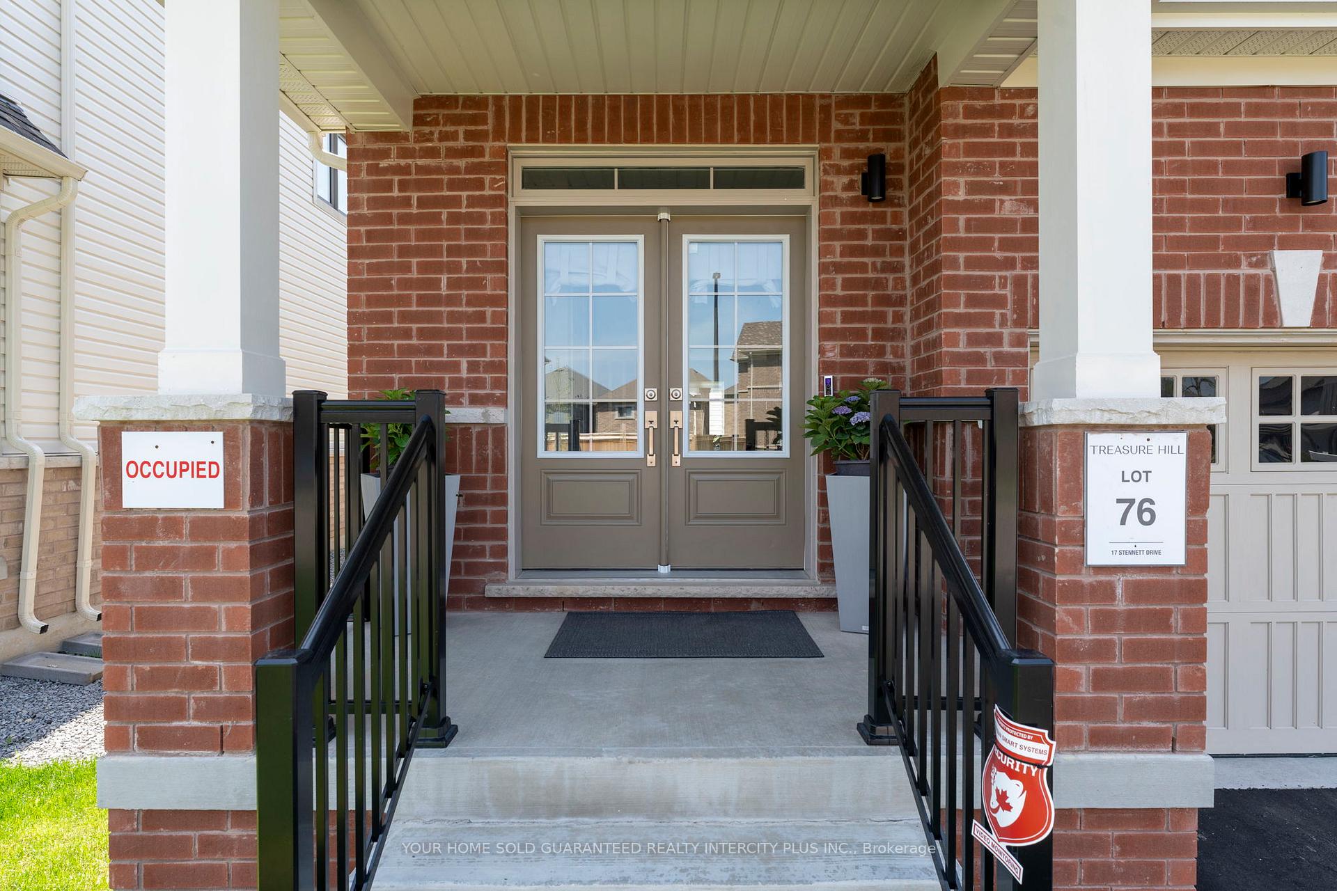 17 Stennett Drive, Georgina — photo 3 of 5