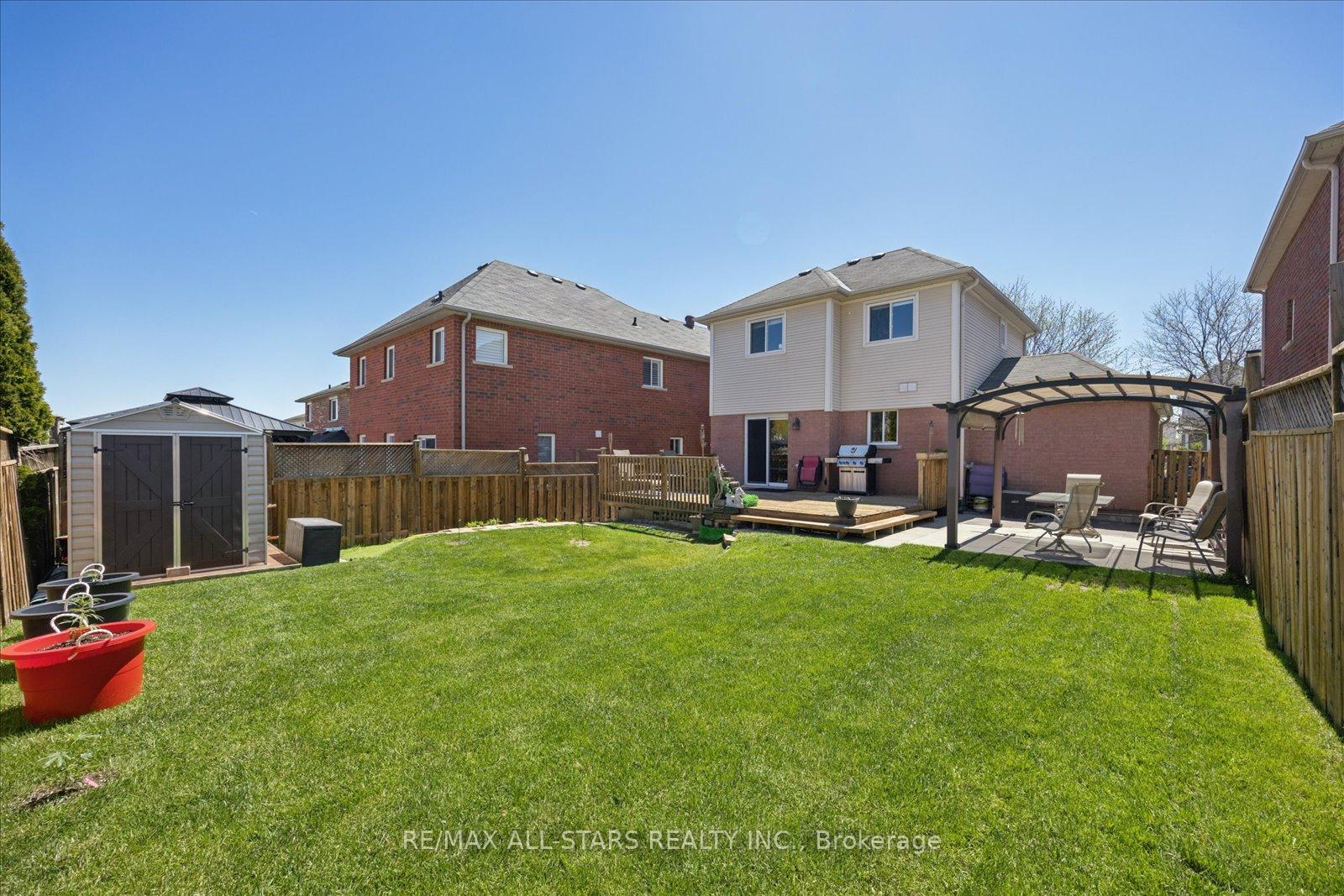 62 Reddenhurst Crescent, Georgina — photo 2 of 5