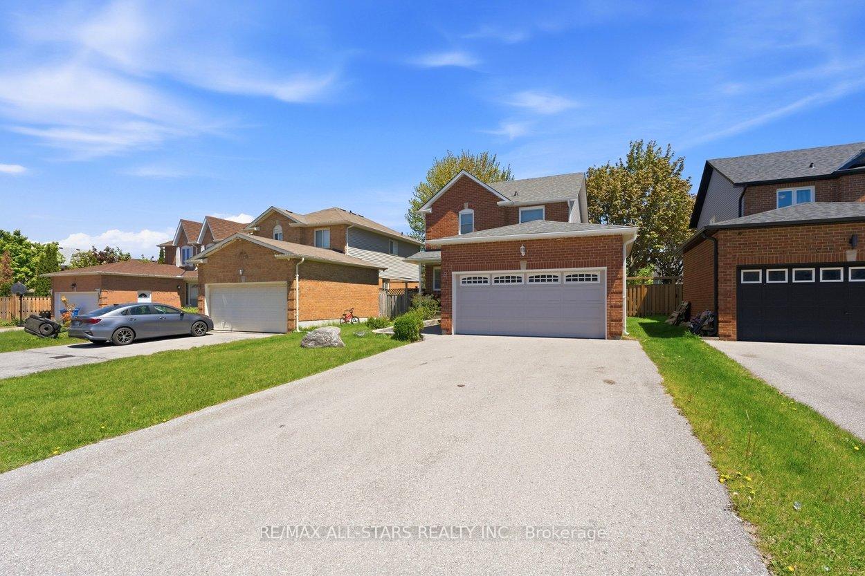 9 Tudor Place, Georgina — photo 2 of 5