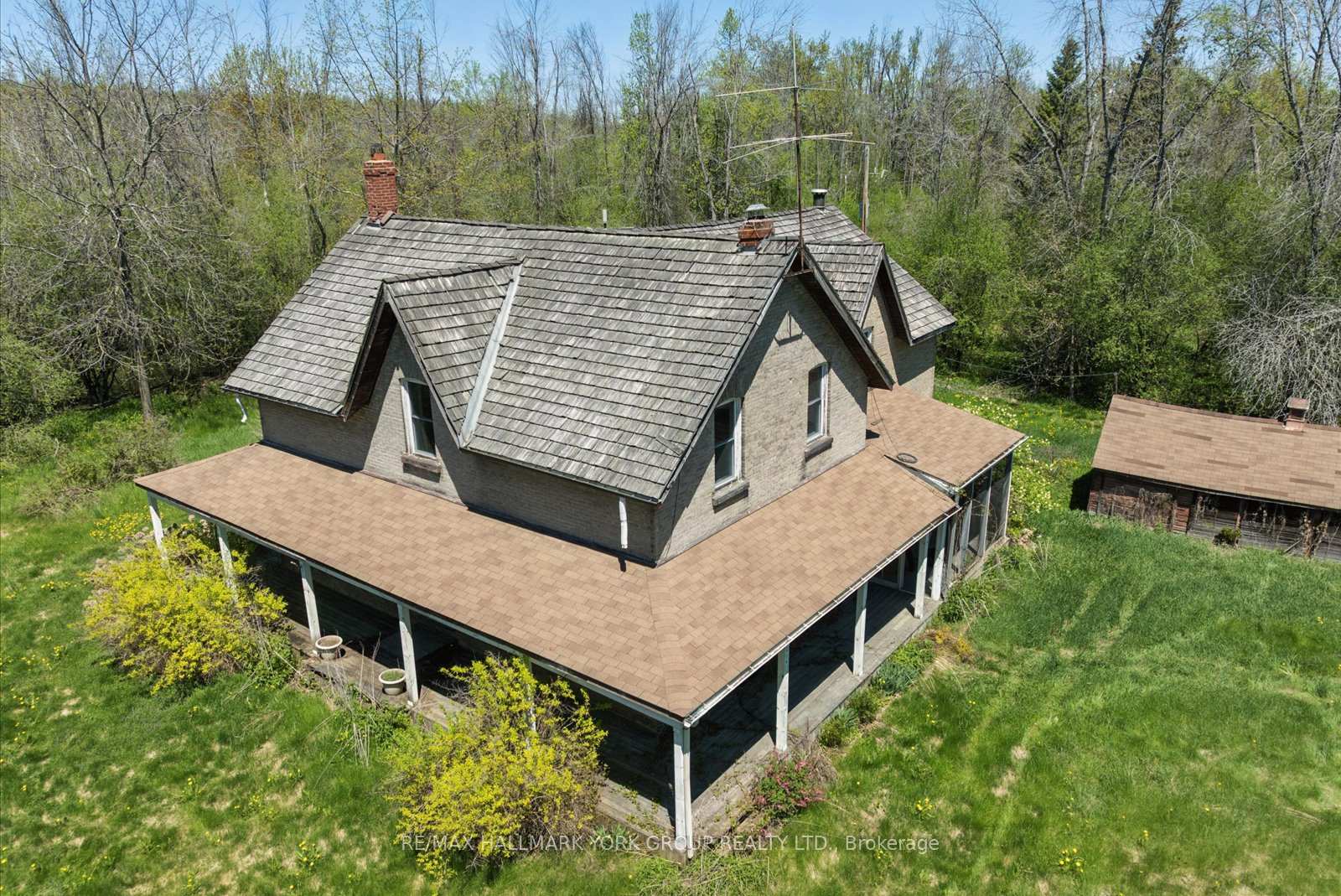 B40508 Center Road, Brock — photo 3 of 5