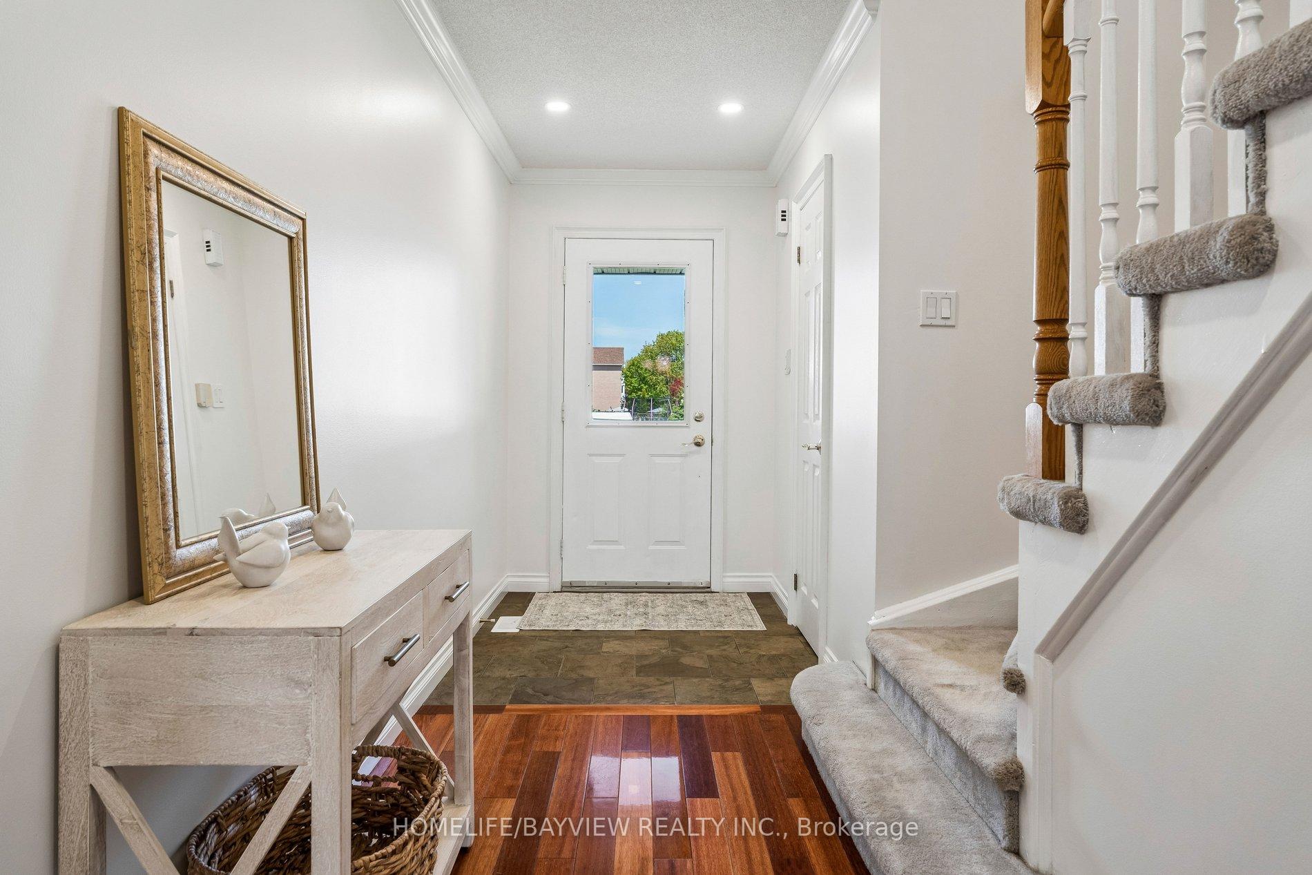 29 Oakridge Court, East Gwillimbury — photo 5 of 5