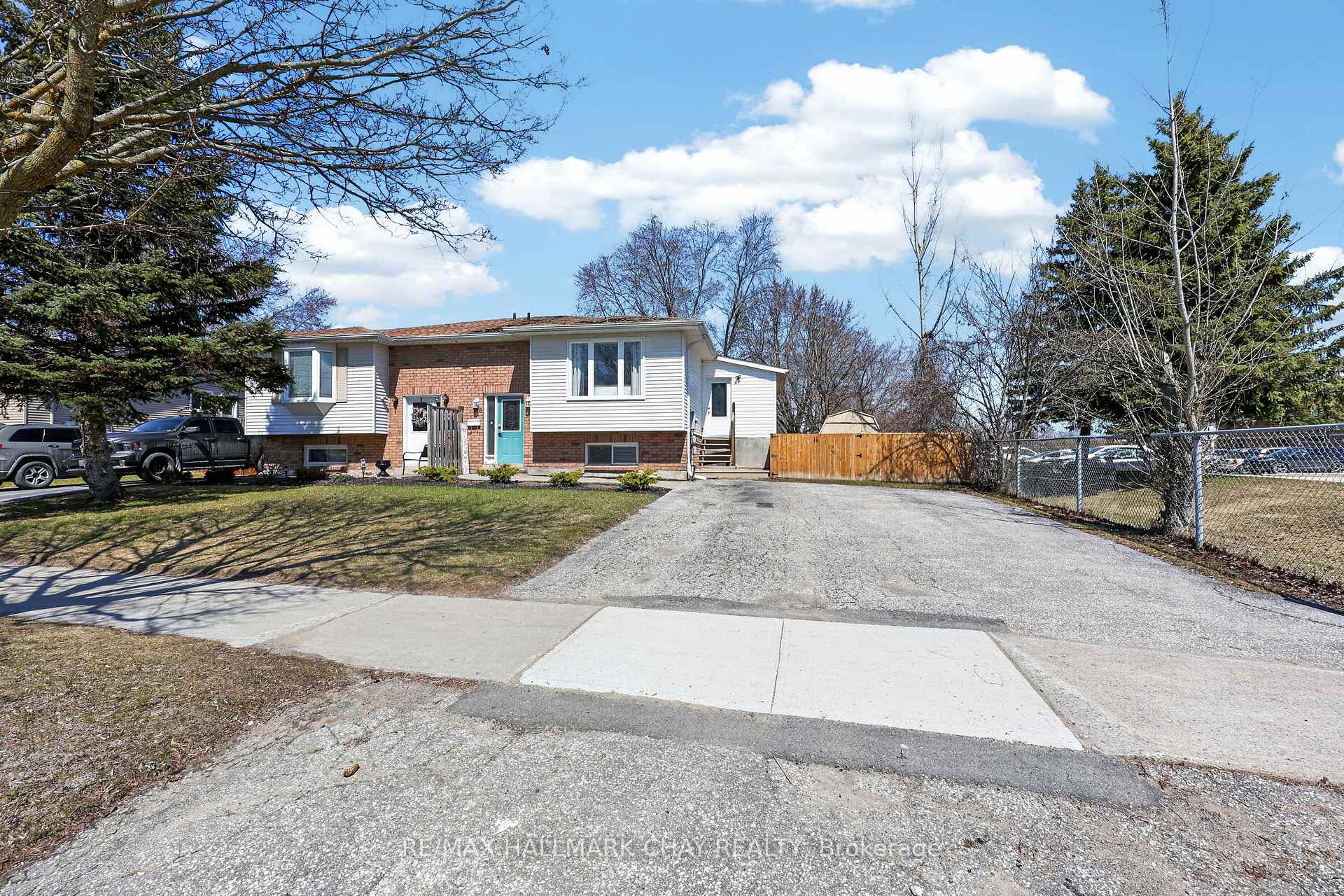 58 Biscayne Boulevard, Georgina — photo 3 of 5