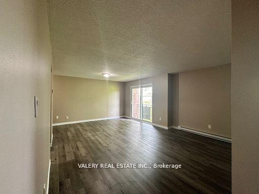 9 Lowndes Ave Avenue 7, Georgina, ON L4P 4C5 — Georgina, Ontario