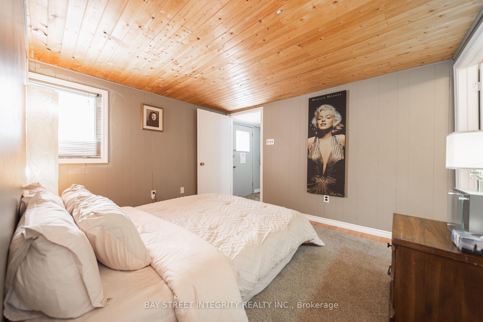 74 De La Salle Boulevard, Georgina — photo 5 of 5
