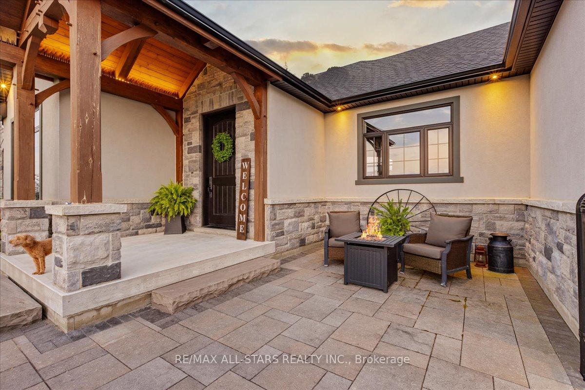 247 Ravencrest Road, Georgina — photo 3 of 5