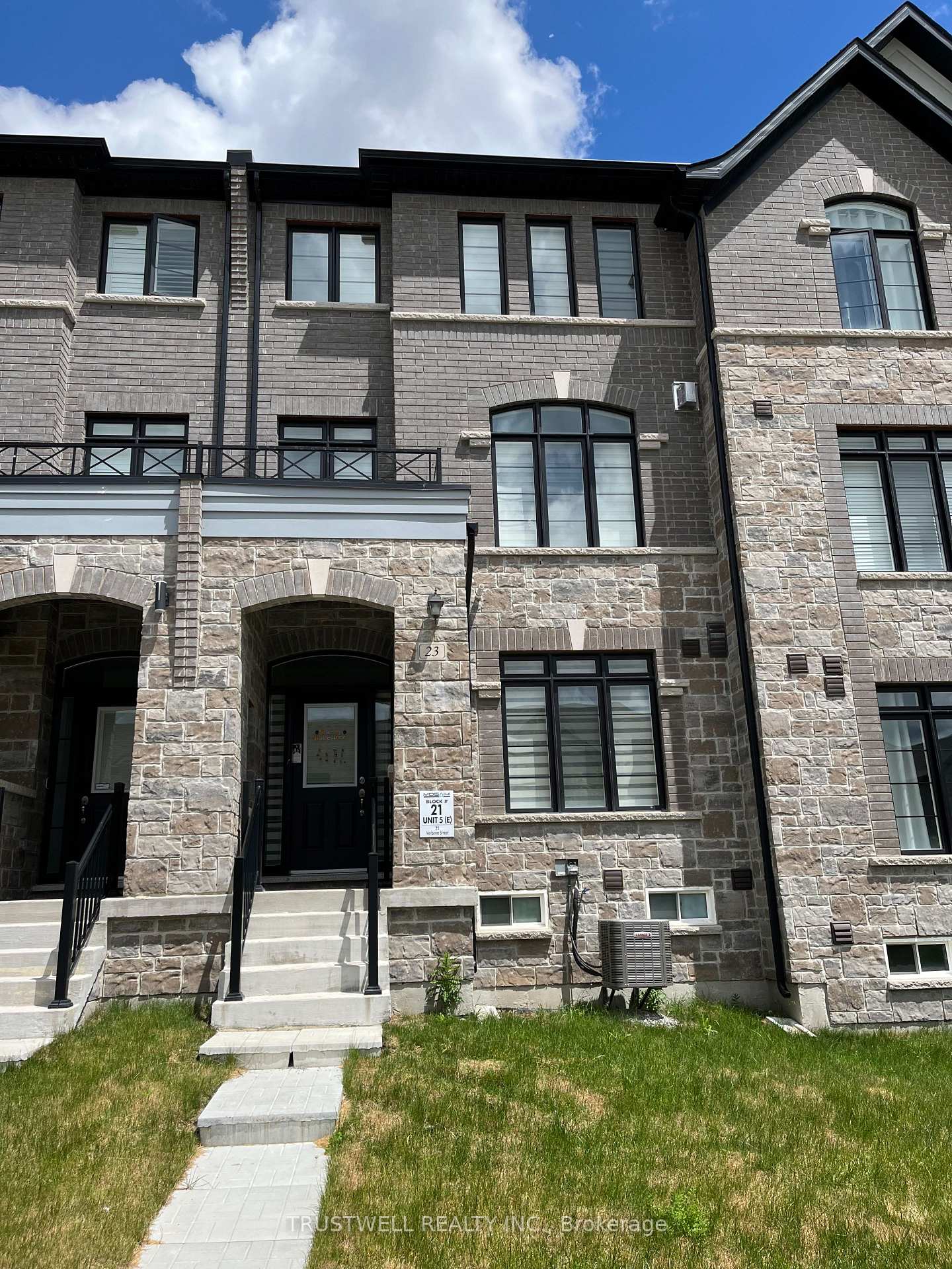 23 Verbena Street, East Gwillimbury, ON L9N 0T6 — East Gwillimbury, Ontario