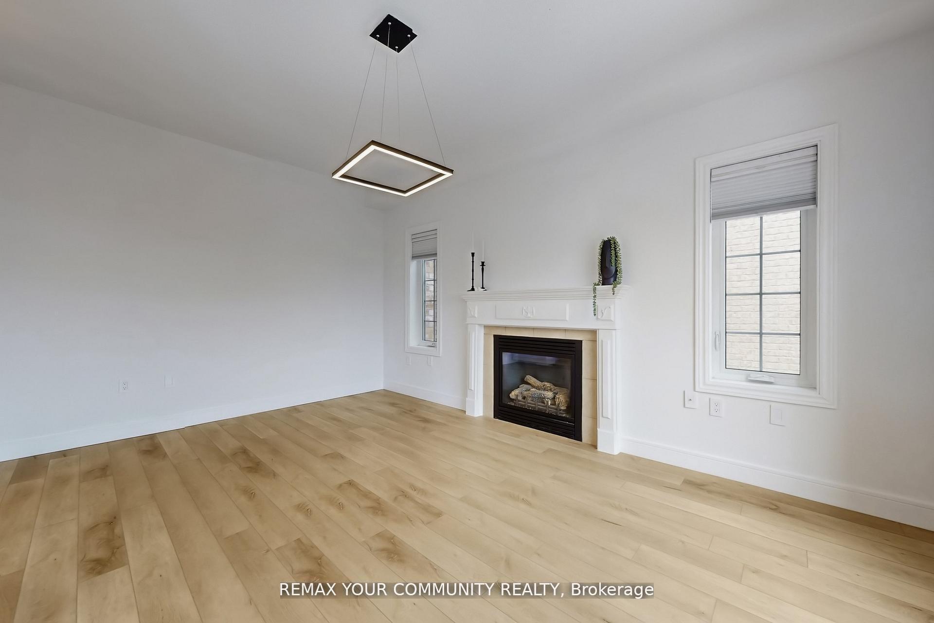 25 Bache Avenue Upper Level & Main Level, Georgina — photo 5 of 5