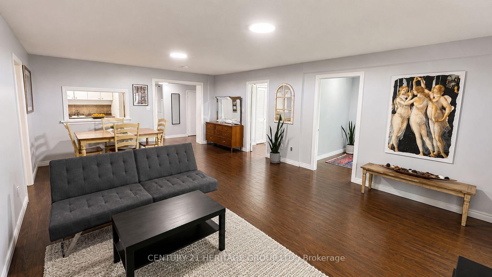 322 Lakeview Boulevard, Georgina — photo 5 of 5