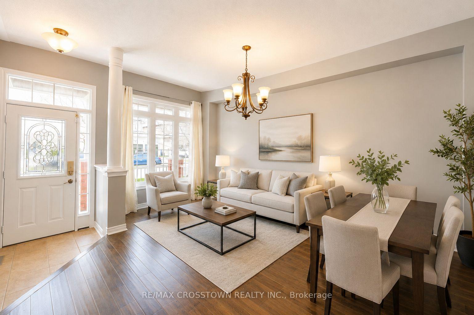 11 Lundigan Drive, Georgina — photo 4 of 5