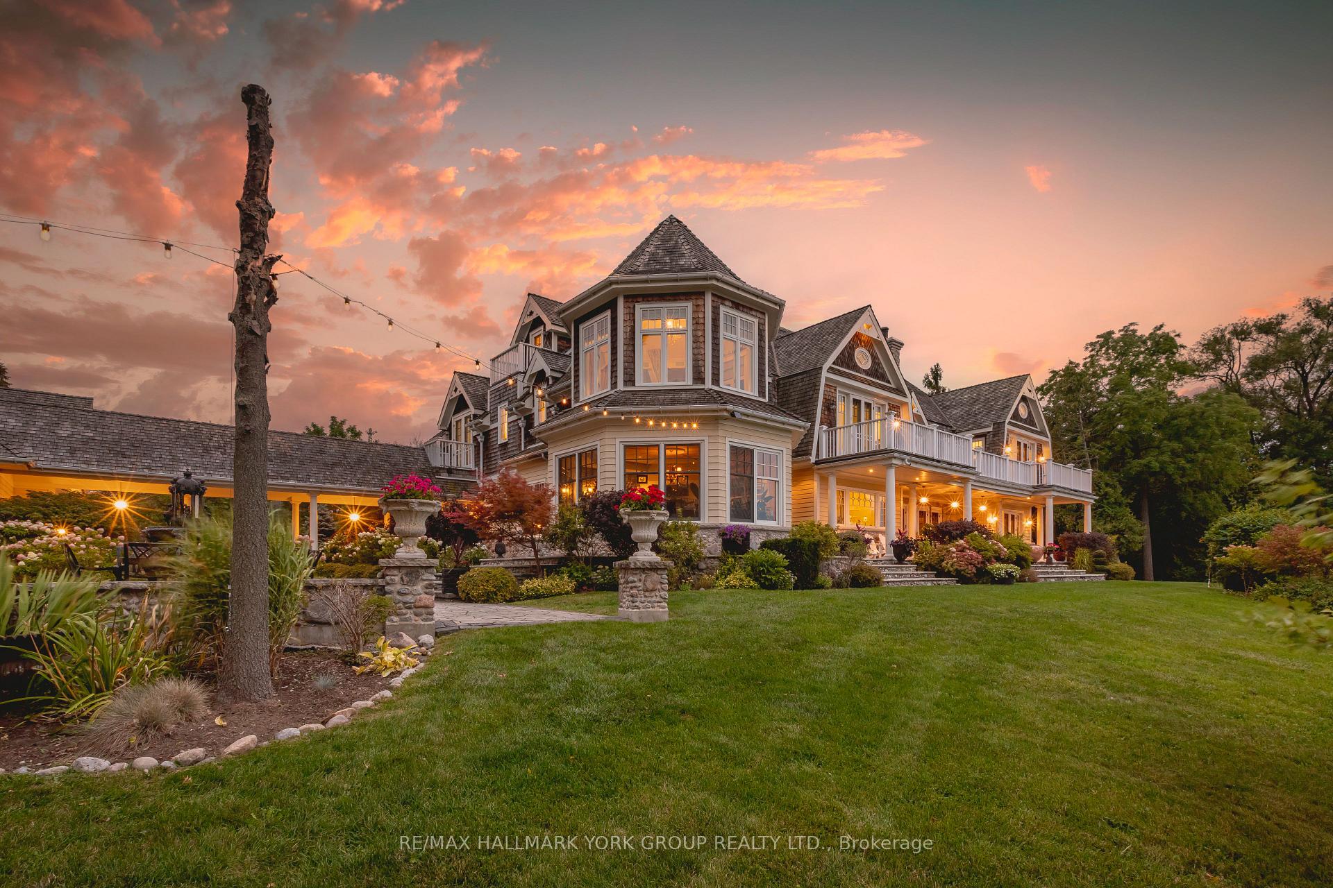 736 Lake Drive N, Georgina — photo 4 of 5