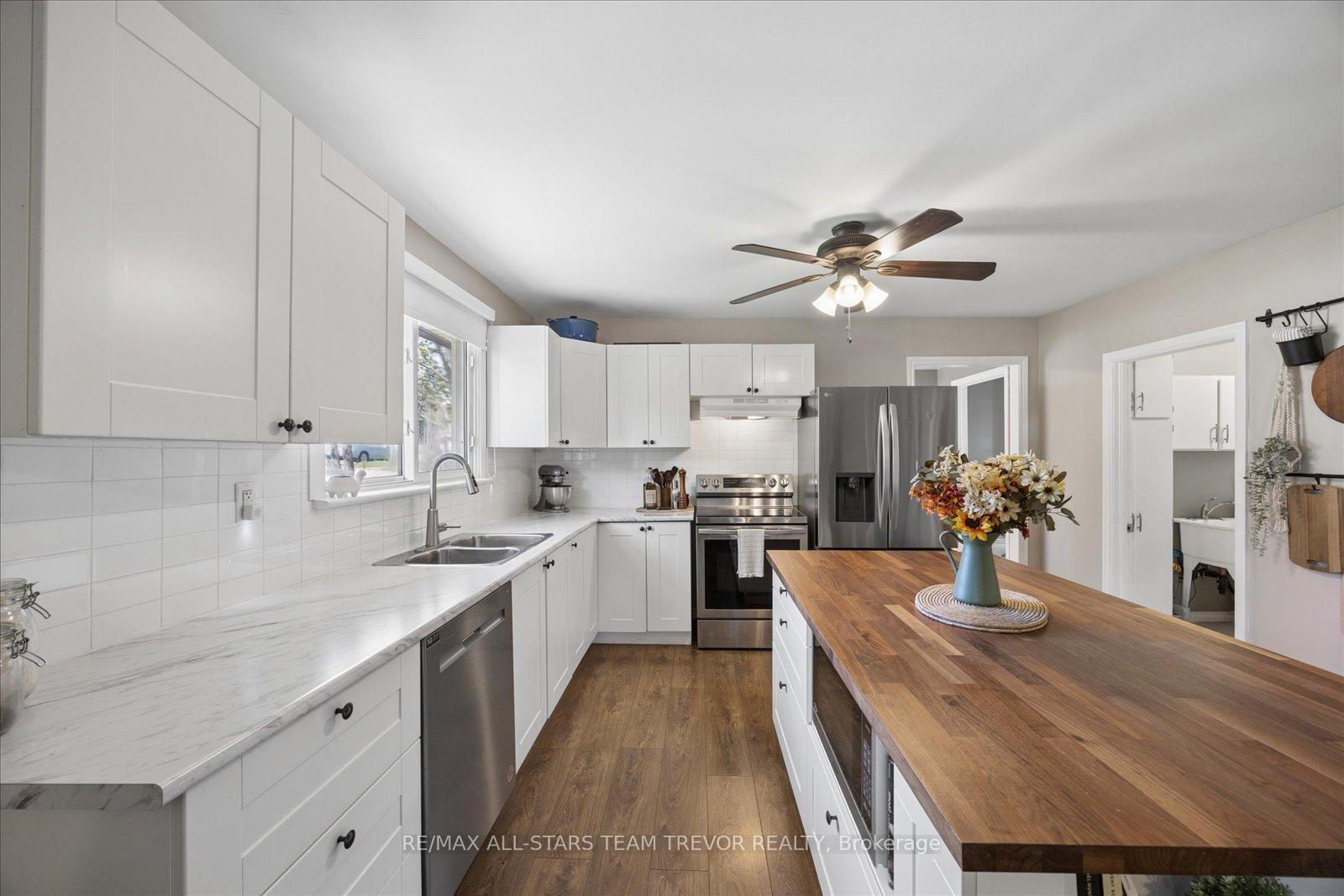 602 Simcoe Street, Brock — photo 4 of 5