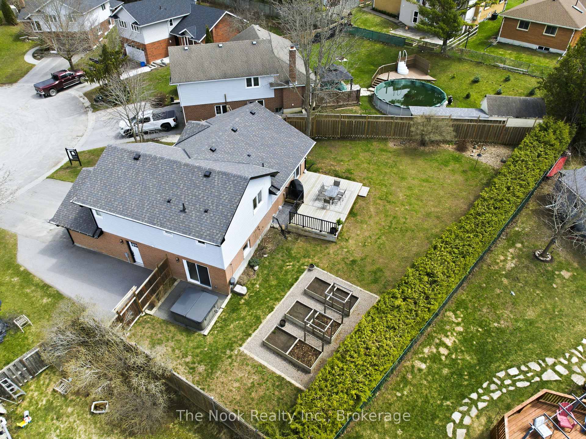 11 Lynn Crescent, Brock — photo 4 of 5
