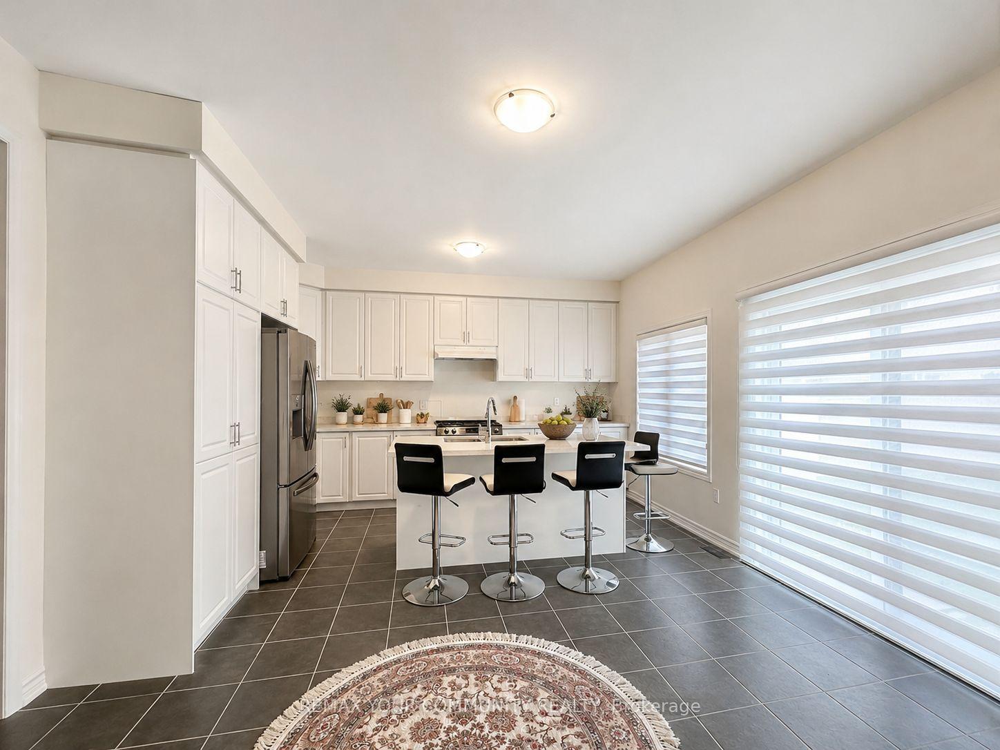 101 Connell Drive, Georgina — photo 4 of 5