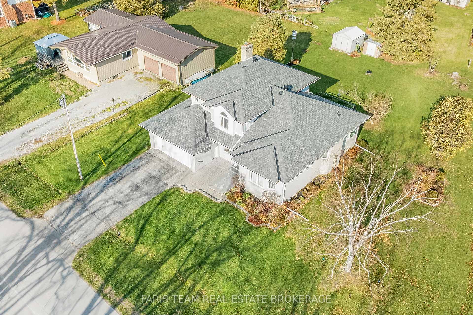 108 Sixth Street, Brock — photo 3 of 5