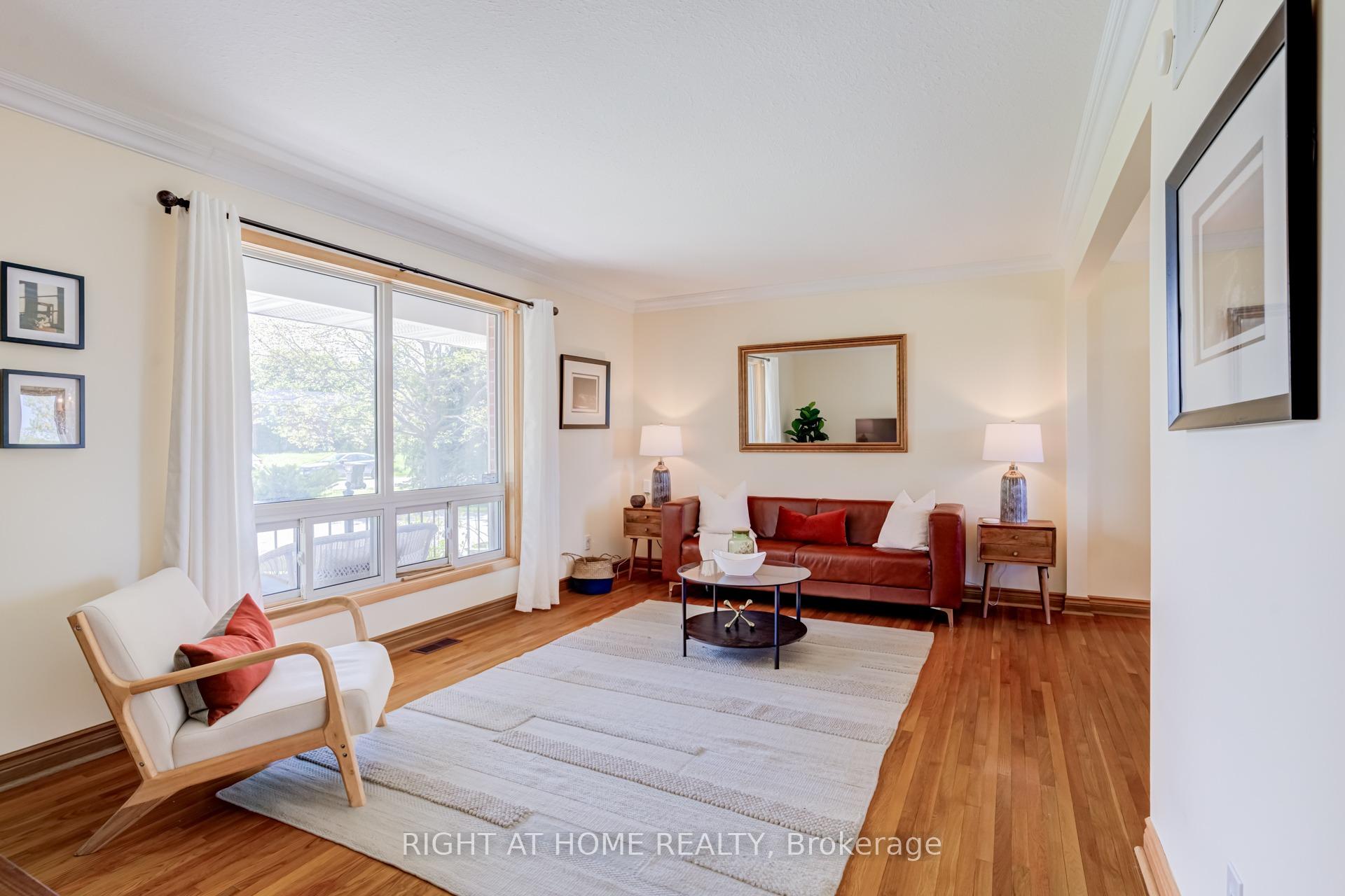 24 Joseph Street, Adjala-Tosorontio — photo 2 of 5
