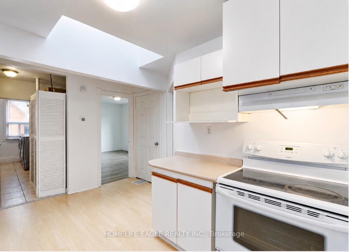 142 Riveredge Drive, Georgina — photo 5 of 5
