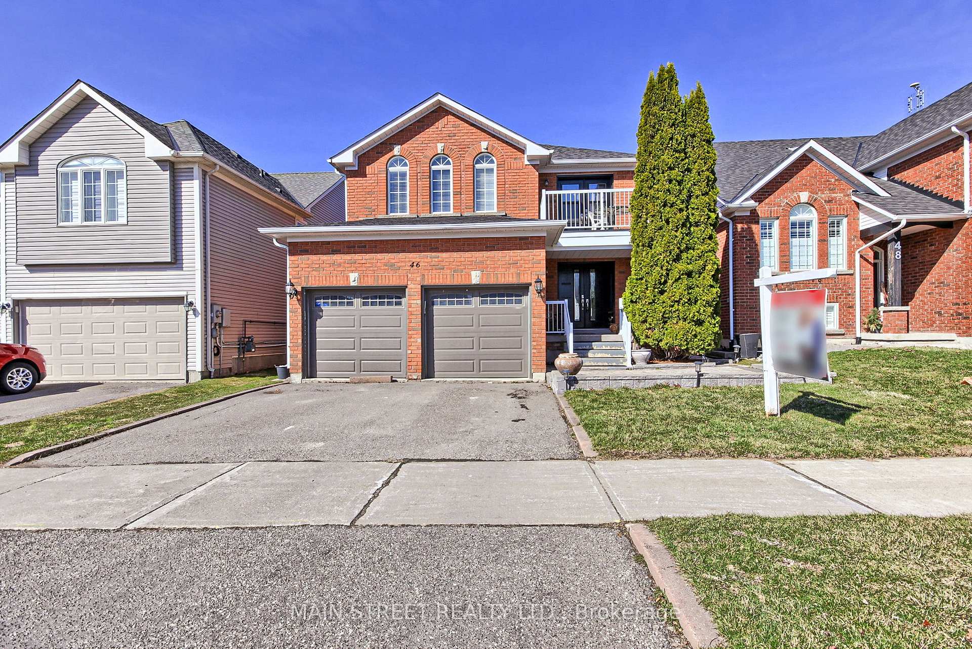 46 Silverstone Crescent, Georgina — photo 2 of 5