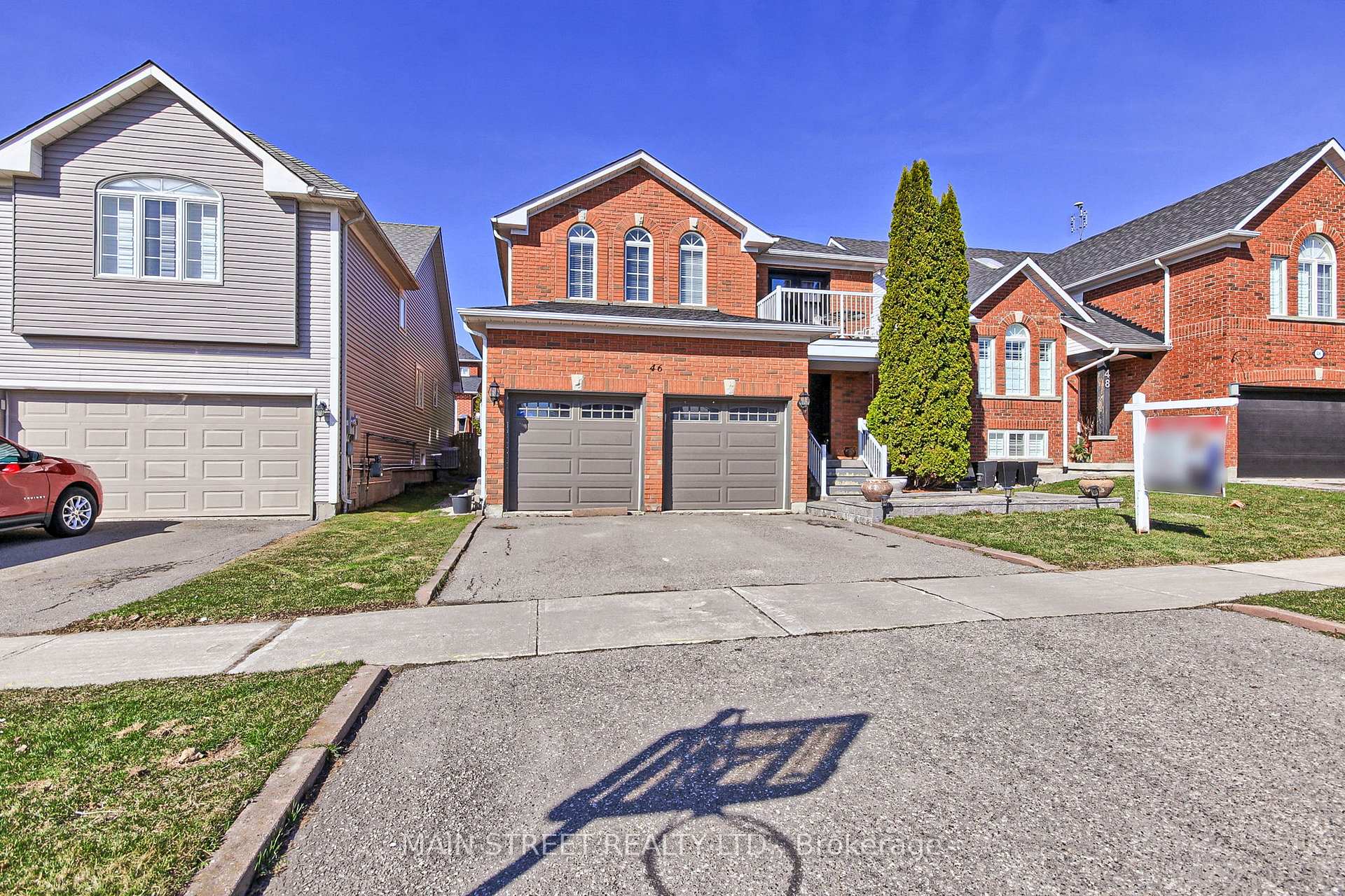 46 Silverstone Crescent, Georgina — photo 4 of 5